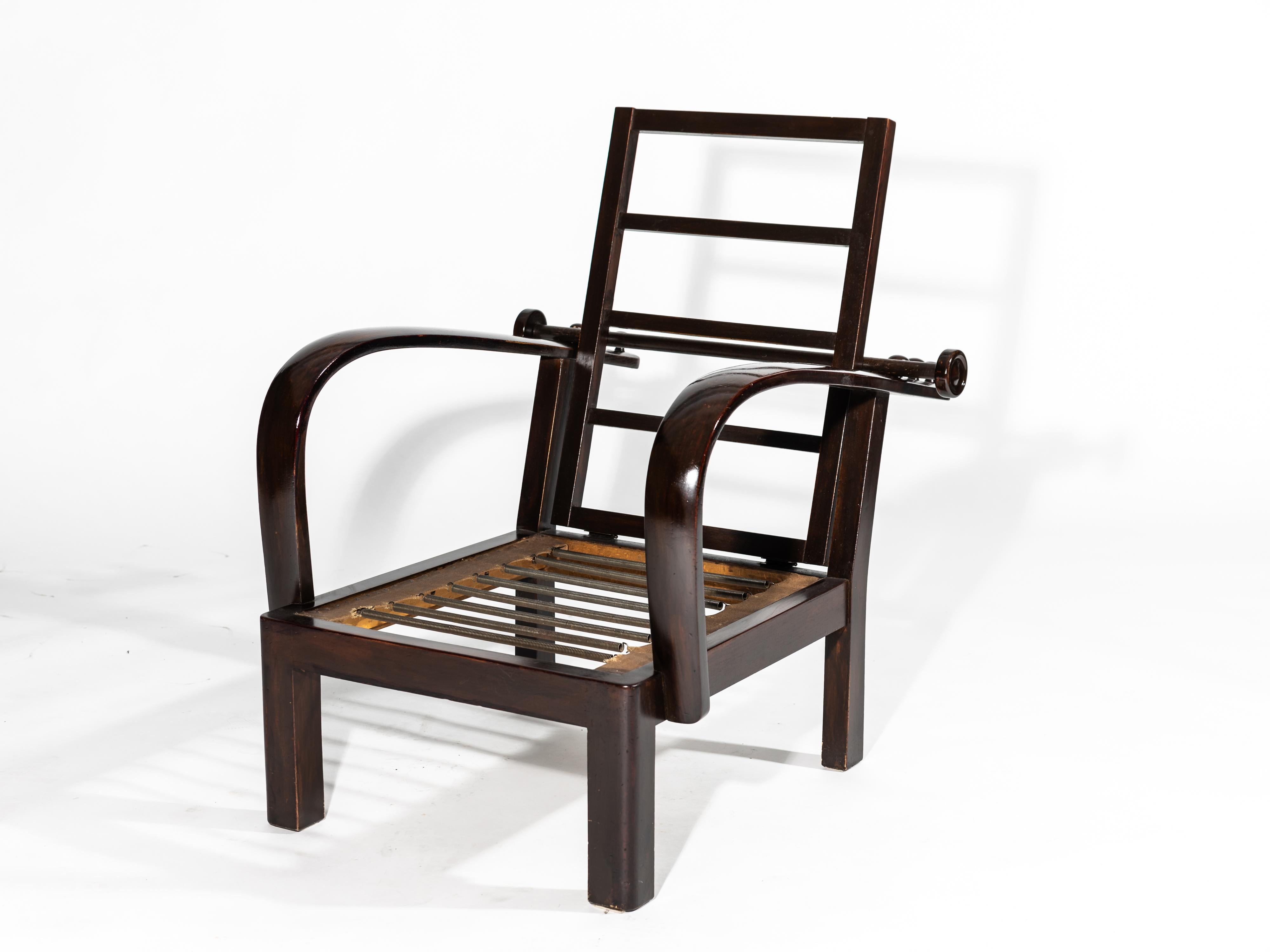 Sillón clásico, llamado canadiense, Art Decó años 20, checo Tela en venta