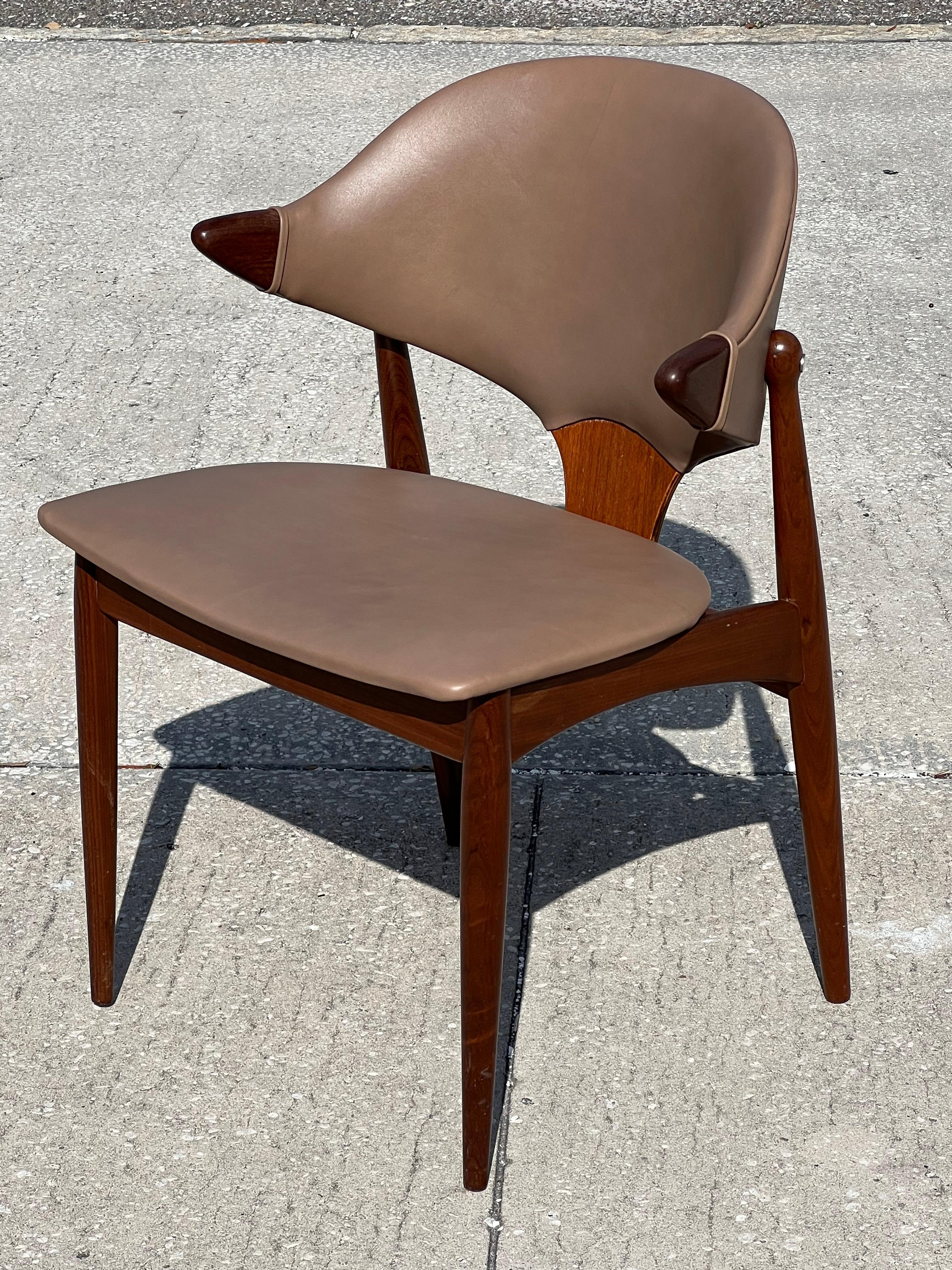 Classic Arne Vodder Leather And Teak Chair For Mahjongg Holland 1964 For Sale 4