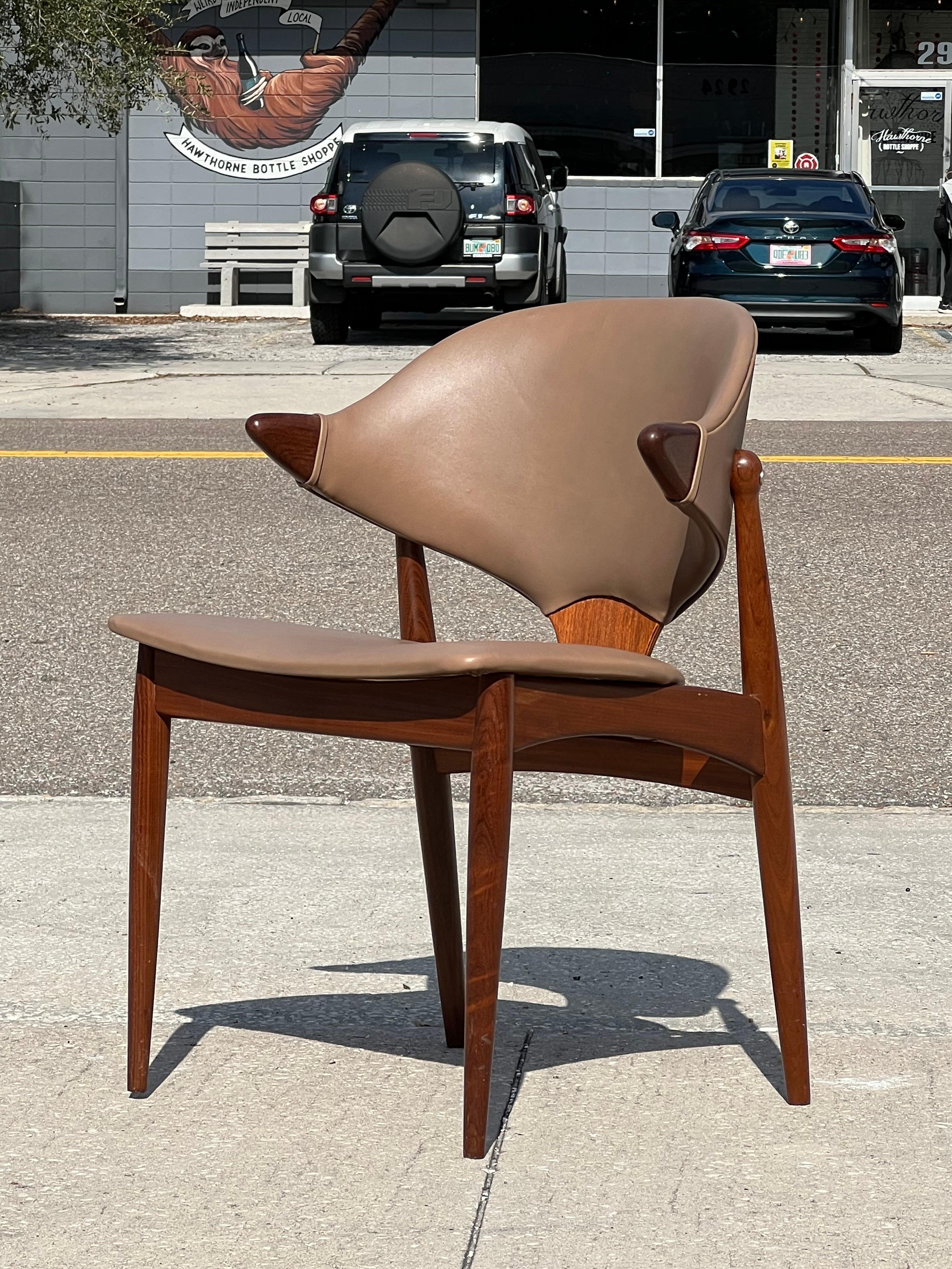 Classic Arne Vodder Leather And Teak Chair For Mahjongg Holland 1964 For Sale 5