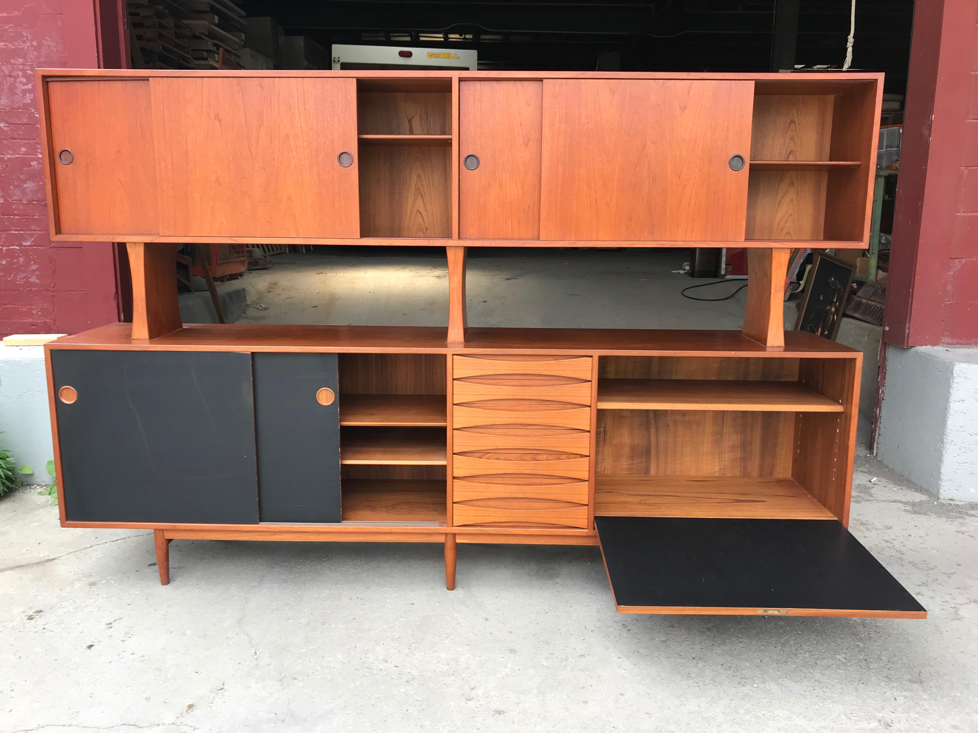 Mid-20th Century Classic Arne Vodder Sideboard with Top, Model 29A, Reversible Doors, Denmark For Sale