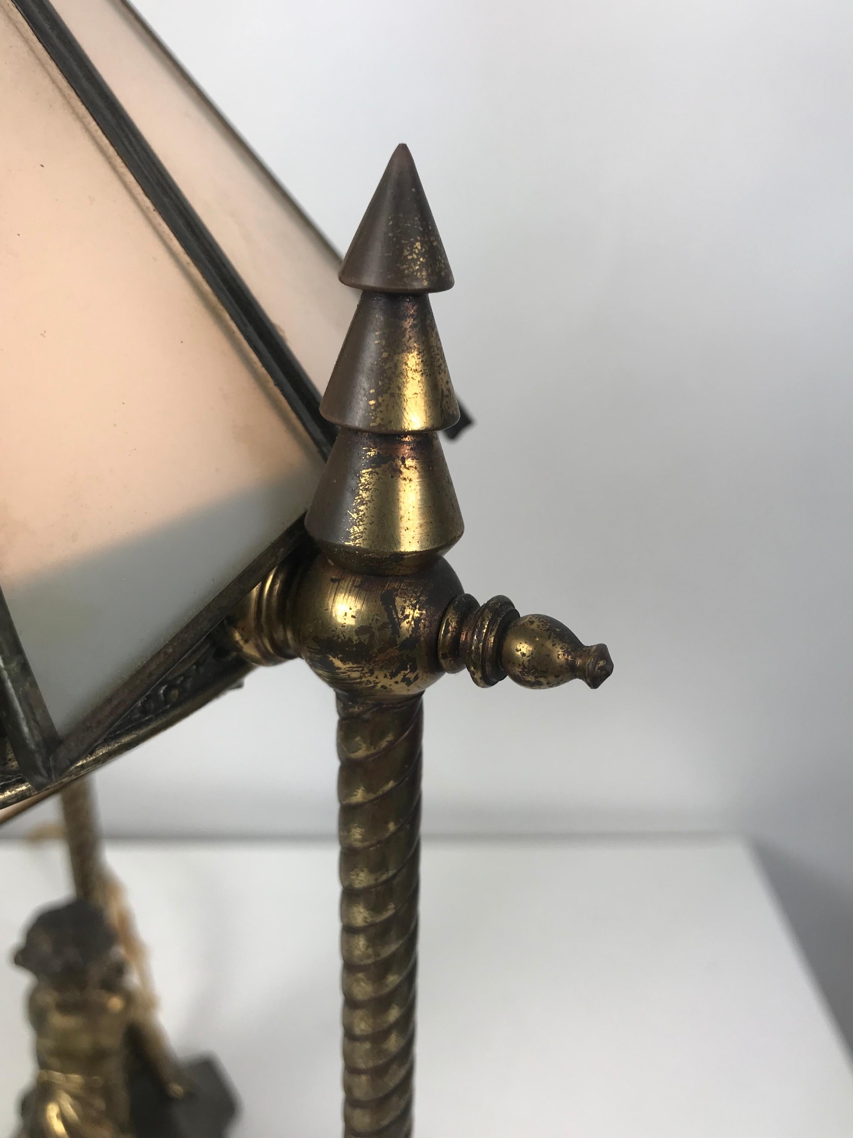 Classic Art Deco Boudoir Lamp Stunning Ziggurat Leaded Shade 2