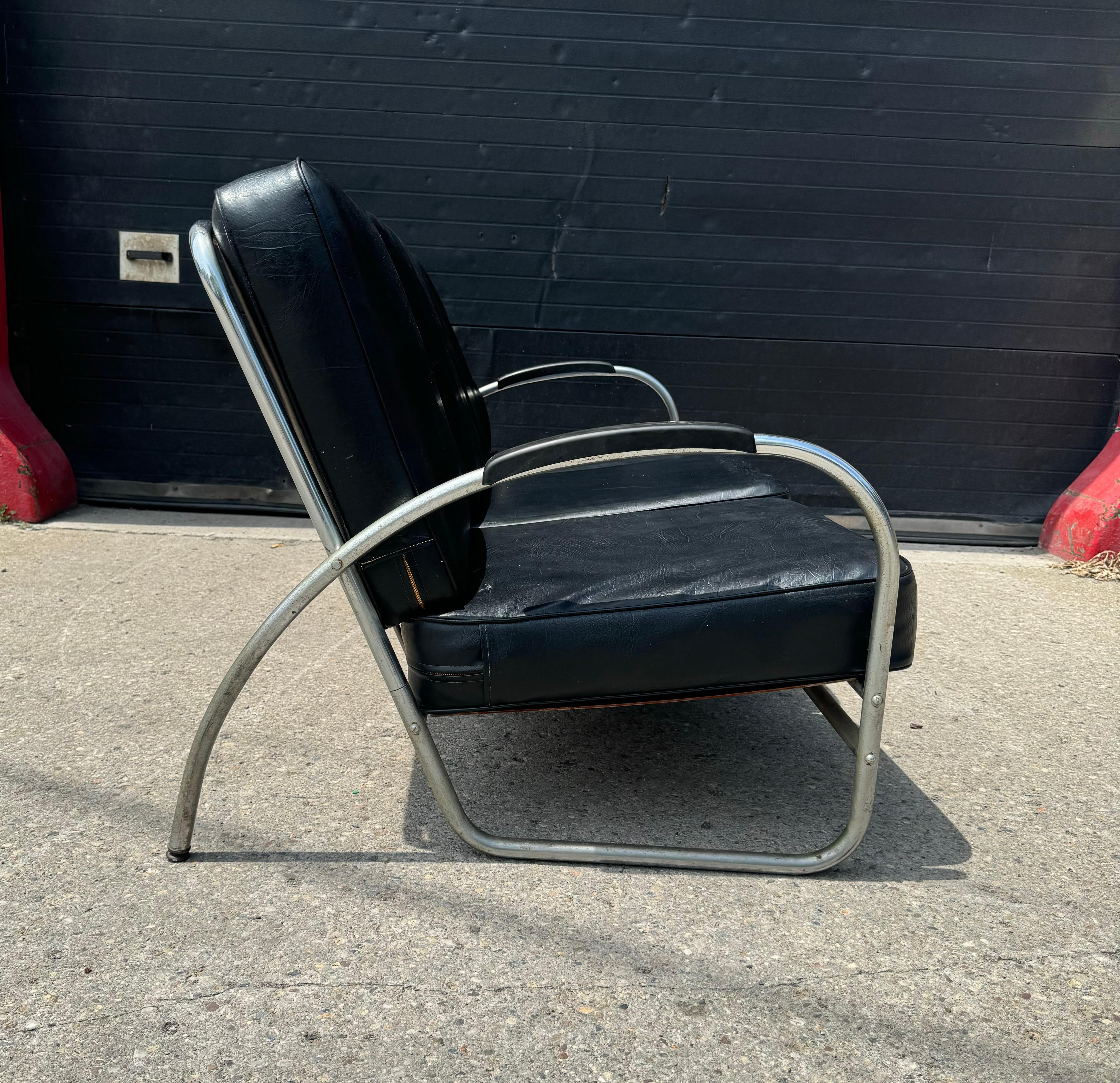 Sofá clásico Art Déco / Edad de la Máquina Cromado Tubular de 3 plazas, según Kem Weber Art Decó en venta