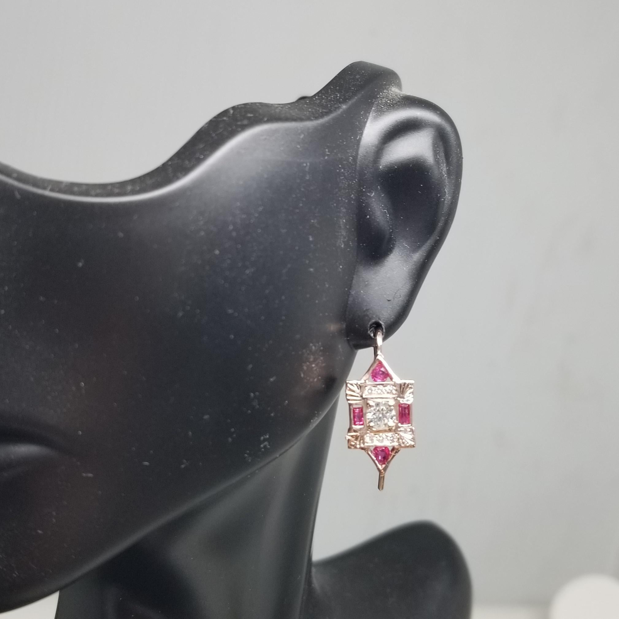 Classic Art Deco Style Inspired Earrings w/ Diamonds and Rubies in 14k Rose Gold In New Condition In Los Angeles, CA