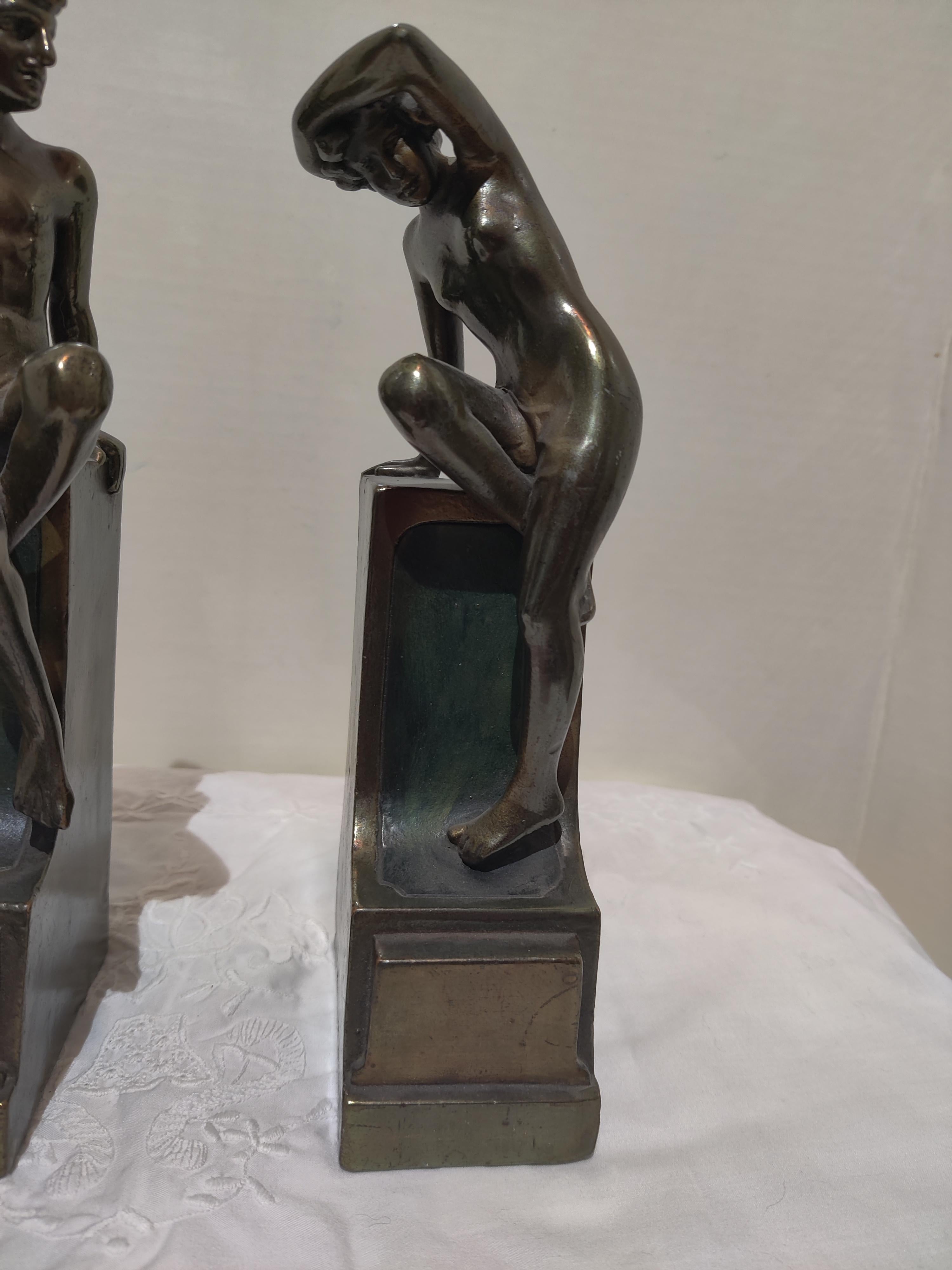 Serre-livres en bronze Classic Art Nude Bon état - En vente à Cincinnati, OH