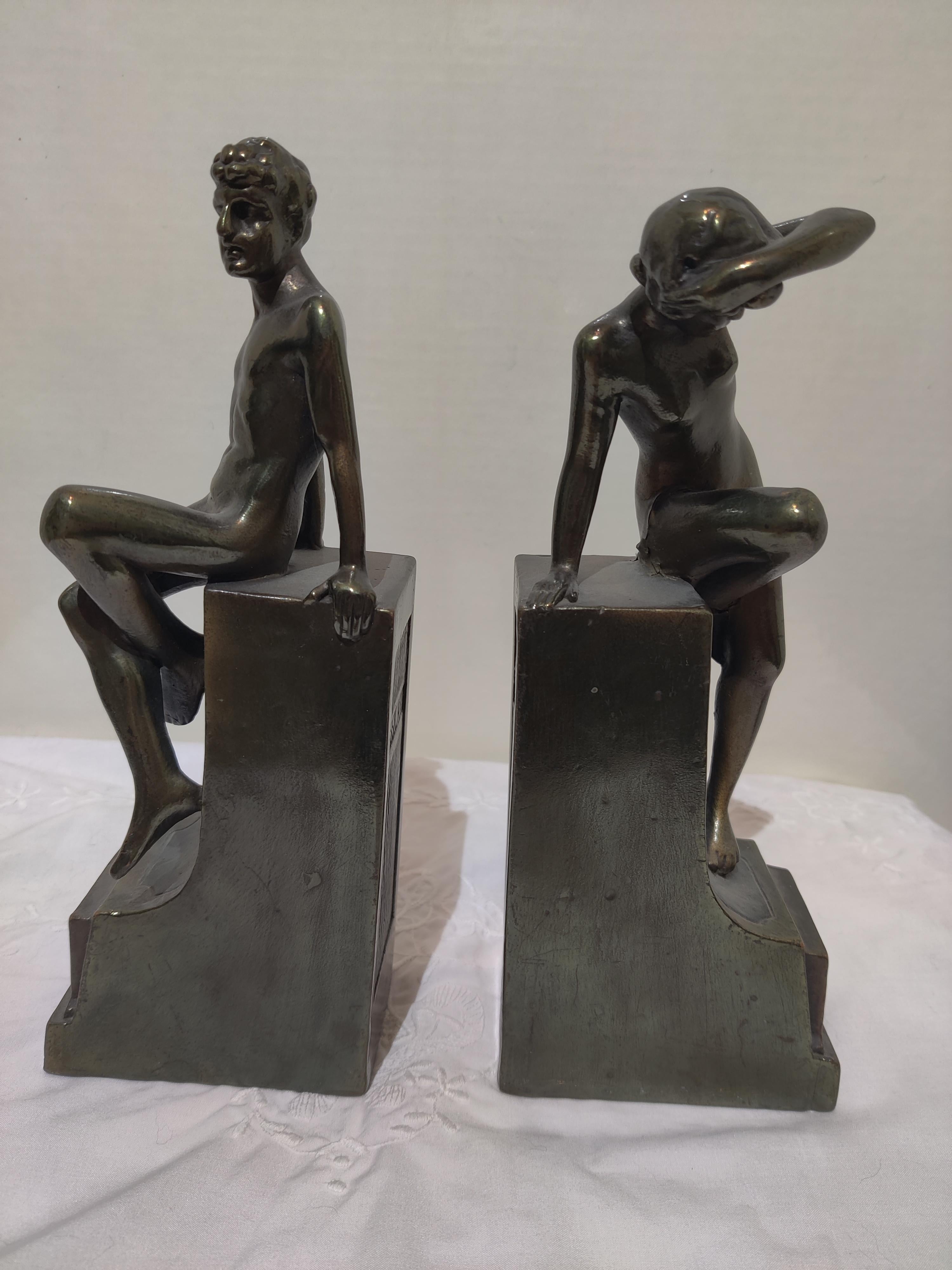 Bronze Serre-livres en bronze Classic Art Nude en vente