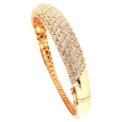 Classic Bangle : 6 Ct Diamonds in 18K Rose Gold