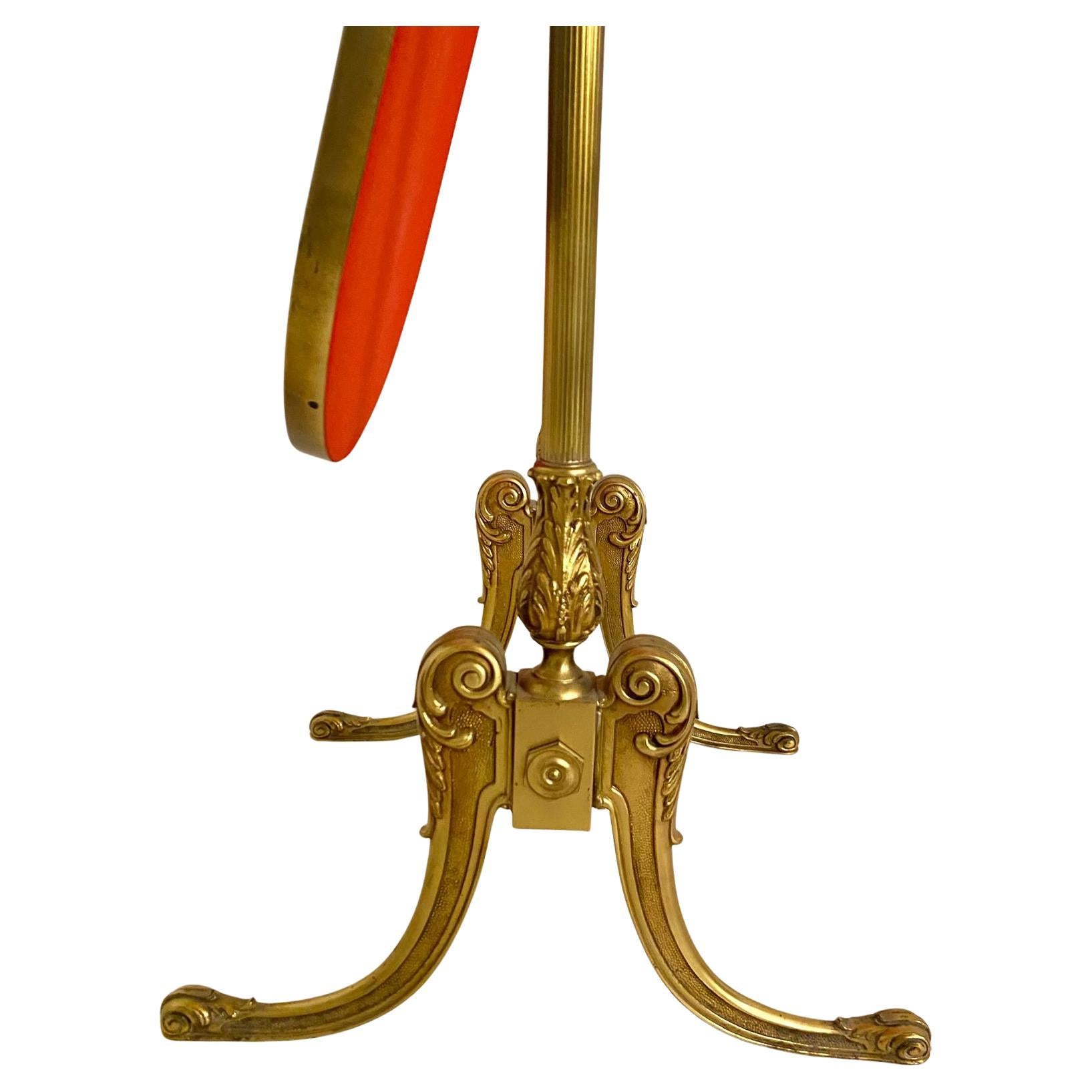Espejo de pie clásico de latón de estilo barroco, Italia Años 50 en venta 1