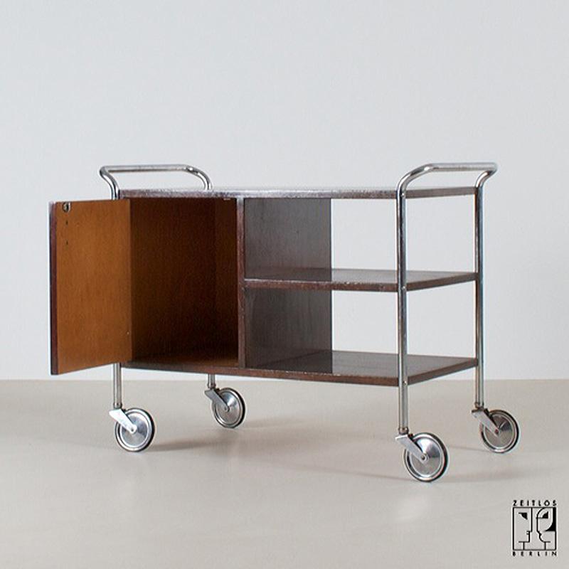Austrian Classic Bauhaus tubular steel bar cart manufactured by Thonet-Mundus For Sale