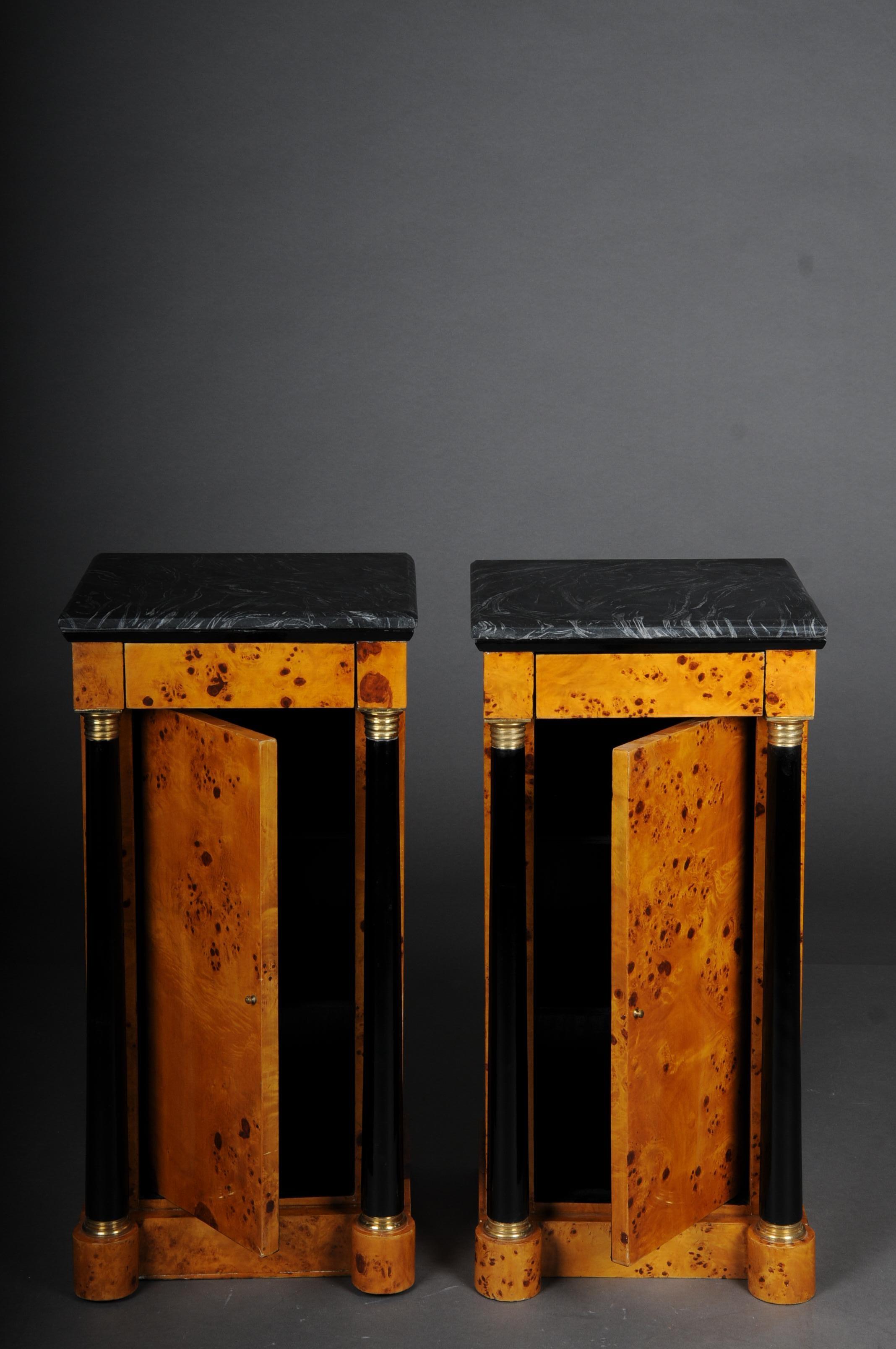Comodino classico, tavolino in stile Biedermeier, radice d'acero R in vendita 9