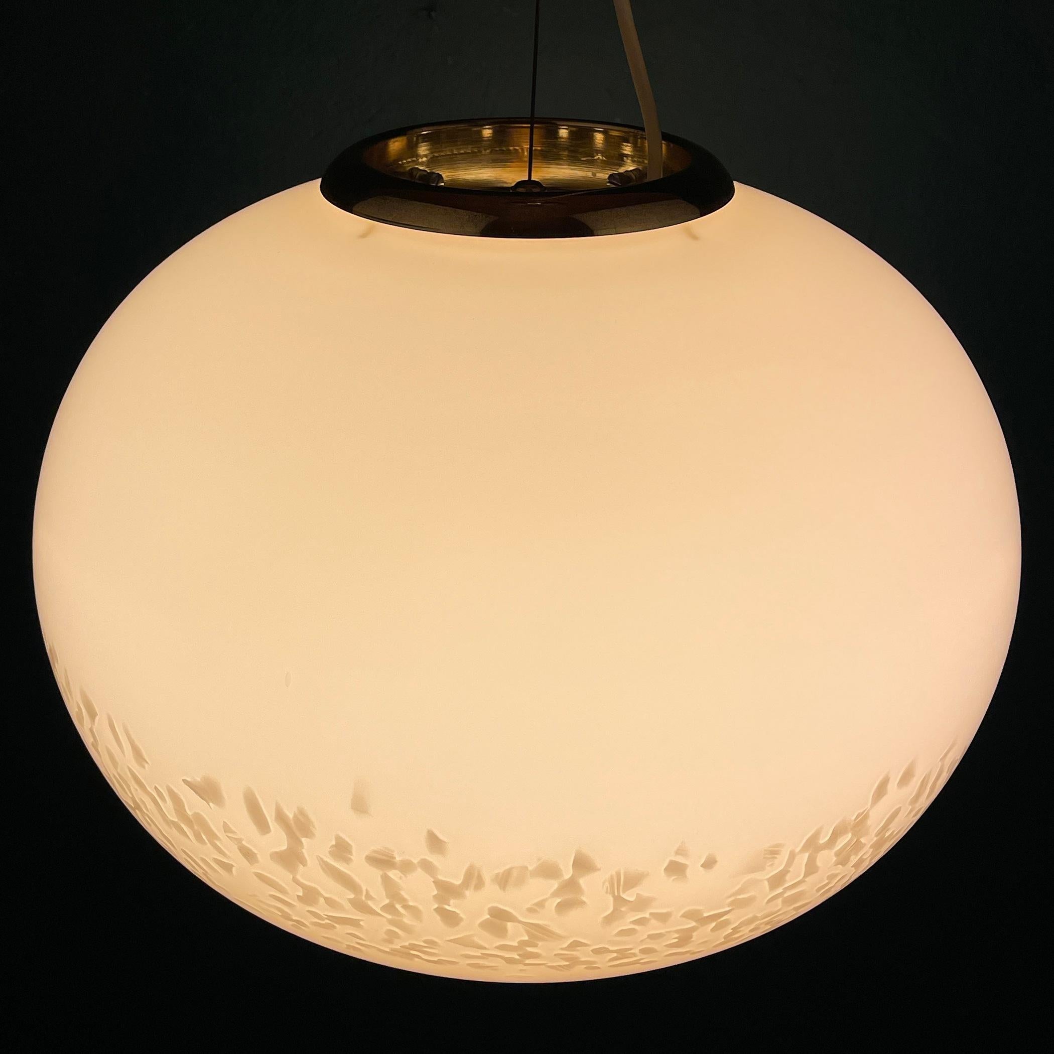 Classic Beige Murano Pendant Lamp Vetri Murano Italy 1970s For Sale 3