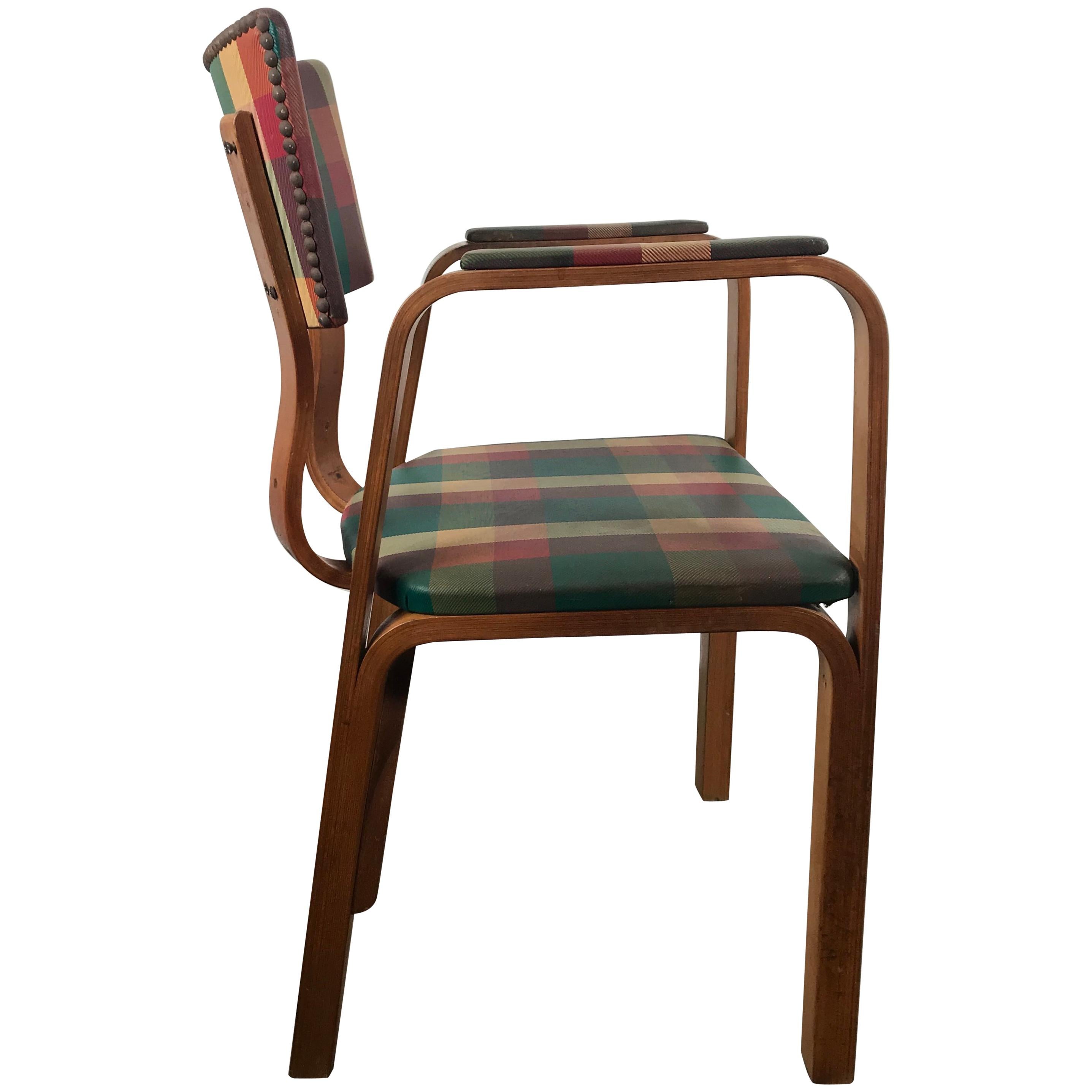 Classic Bentwood Armchair with Original Plaid Oil Cloth by Thonet Brothers 1940 For Sale