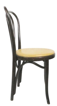 Classic Bentwood Vienna Secessionist Cafe Chair by Thonet
