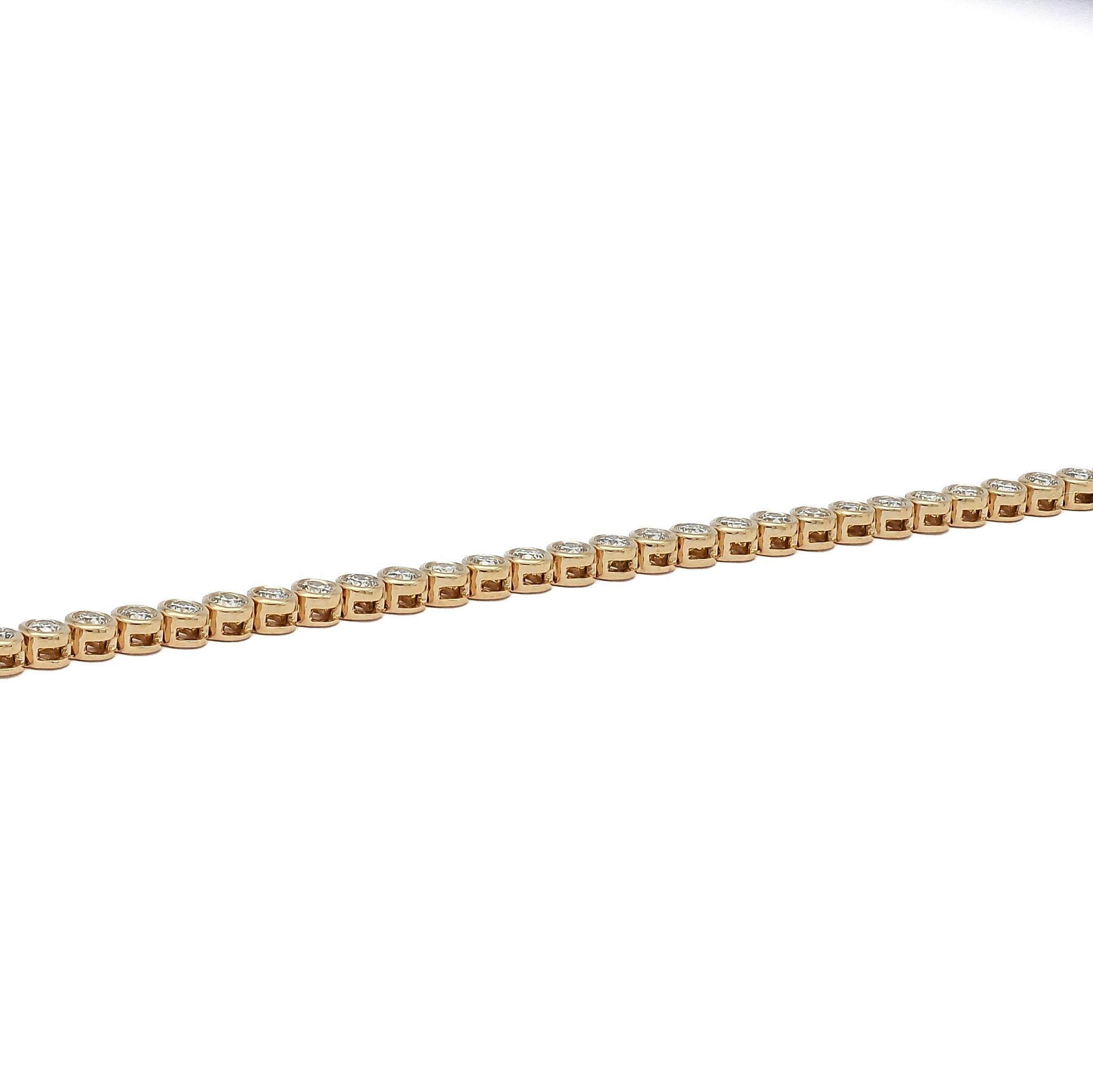 Modern Natural Diamond 2.00 Carat 18KT  Rose Gold Tennis Bracelets  For Sale