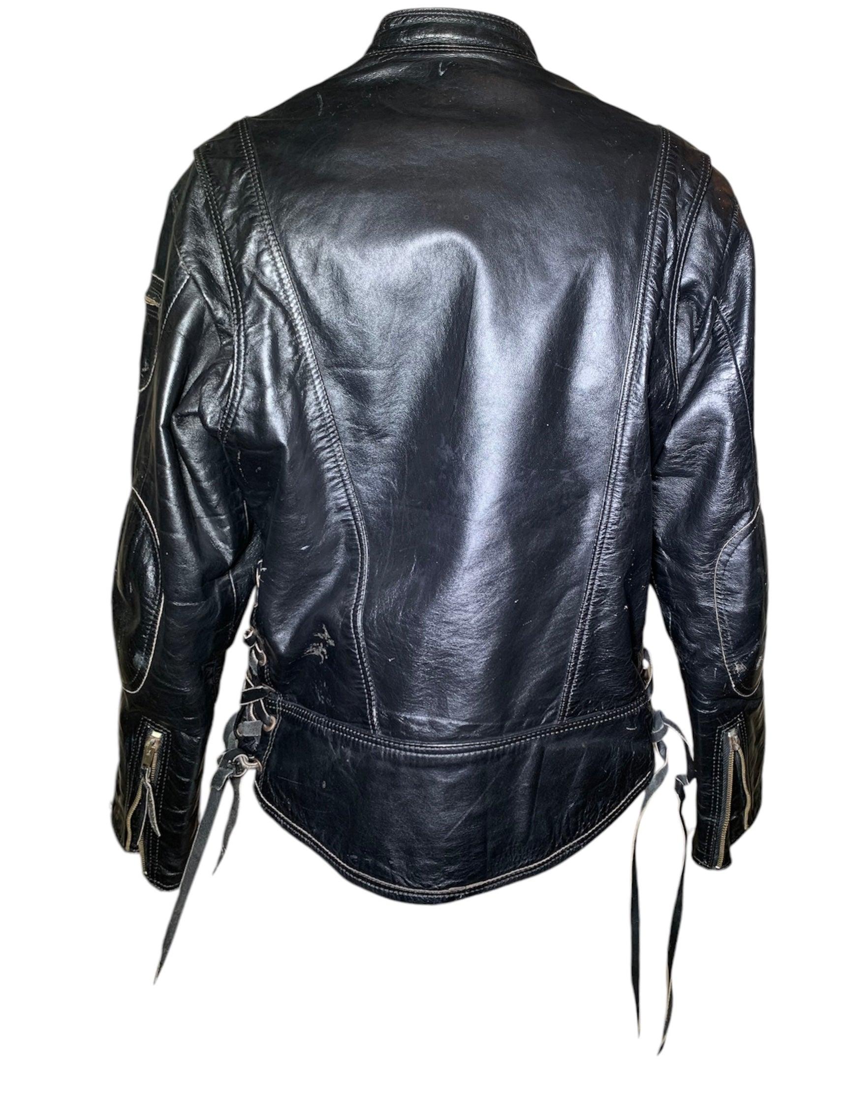 Veste de moto Café Racer classique en cuir noir avec doublure en denim, années 1960 Bon état - En vente à Los Angeles, CA
