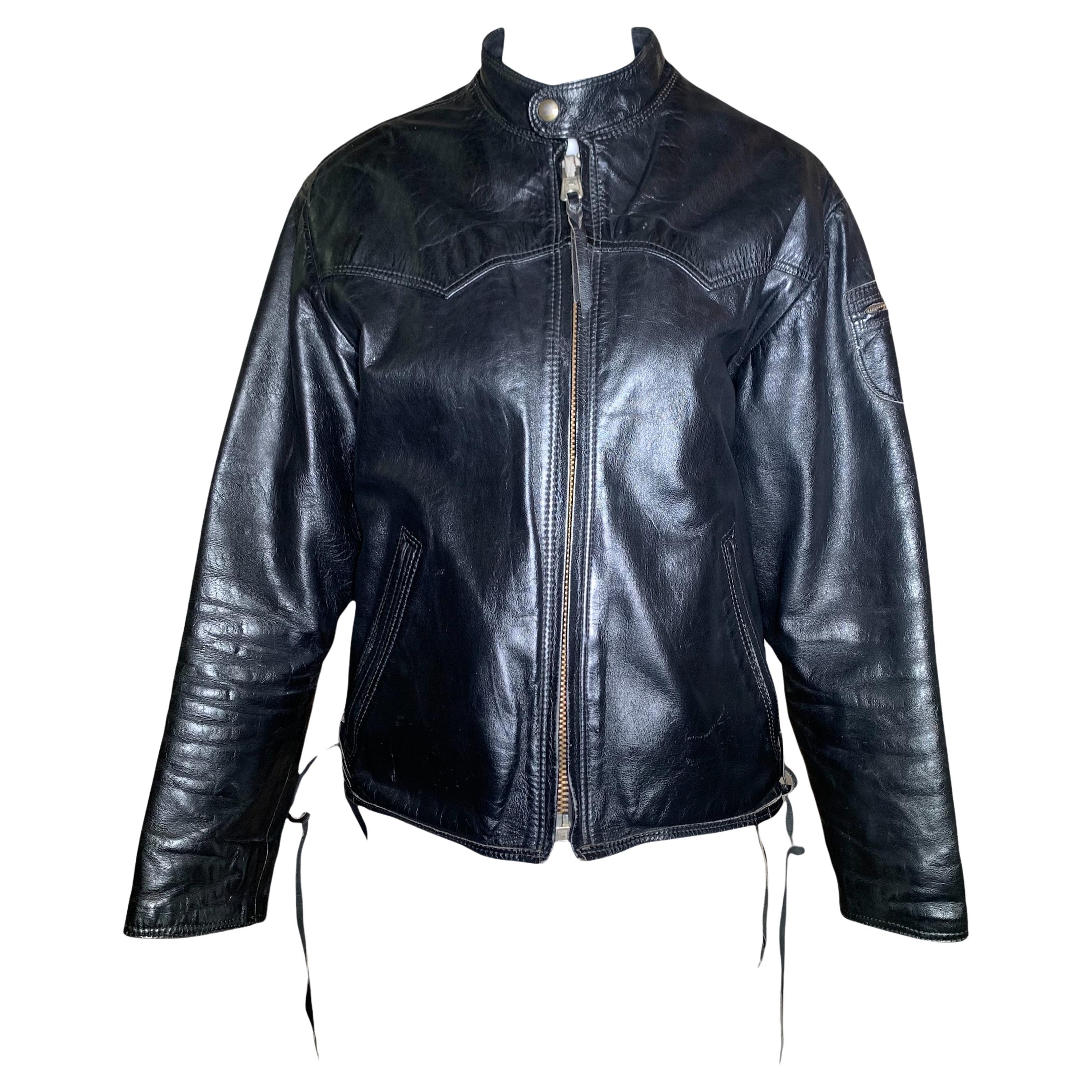 Veste de moto Café Racer classique en cuir noir avec doublure en denim, années 1960 en vente
