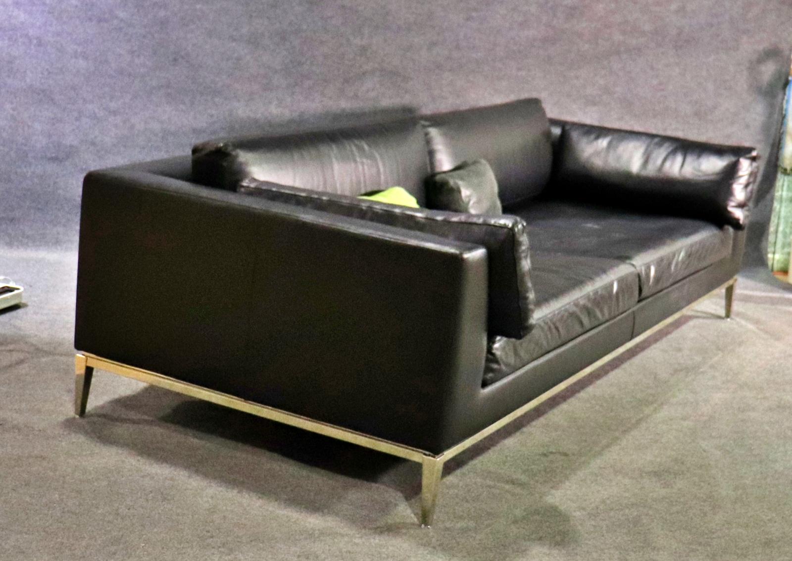 Classic Black Leather Modern Sofa 5