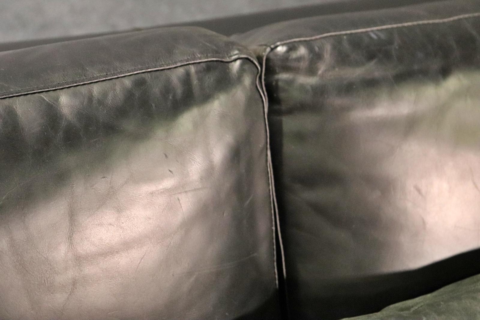 Classic Black Leather Modern Sofa 3