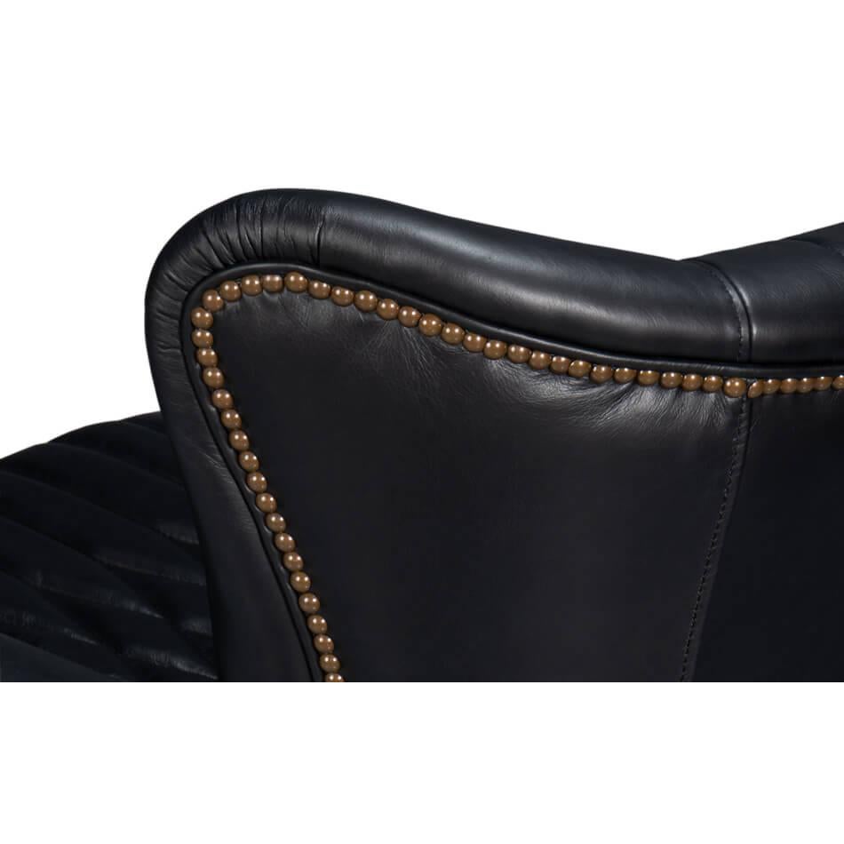 Chaise pivotante Classic en cuir noir en vente 1