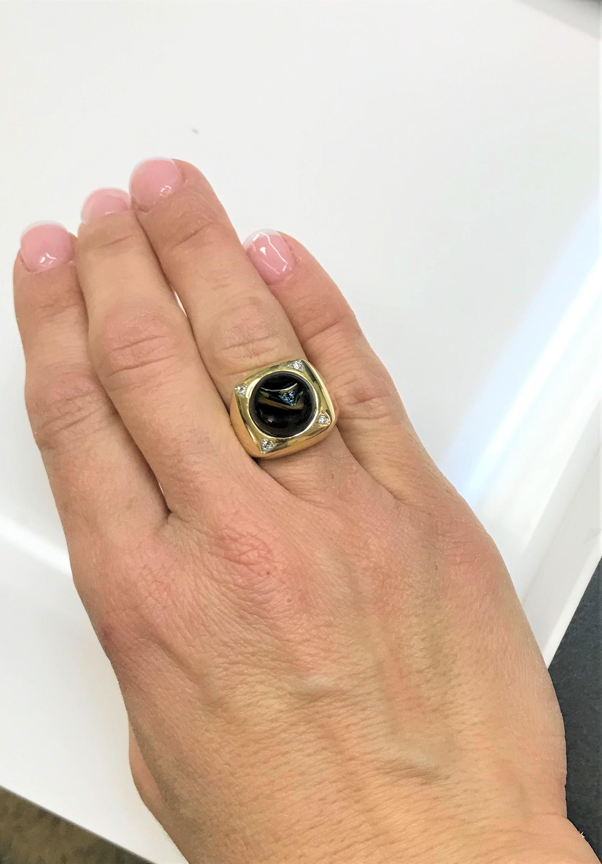 Classic Black Onyx Diamond 14 Karat Ring In Good Condition In Cincinnati, OH