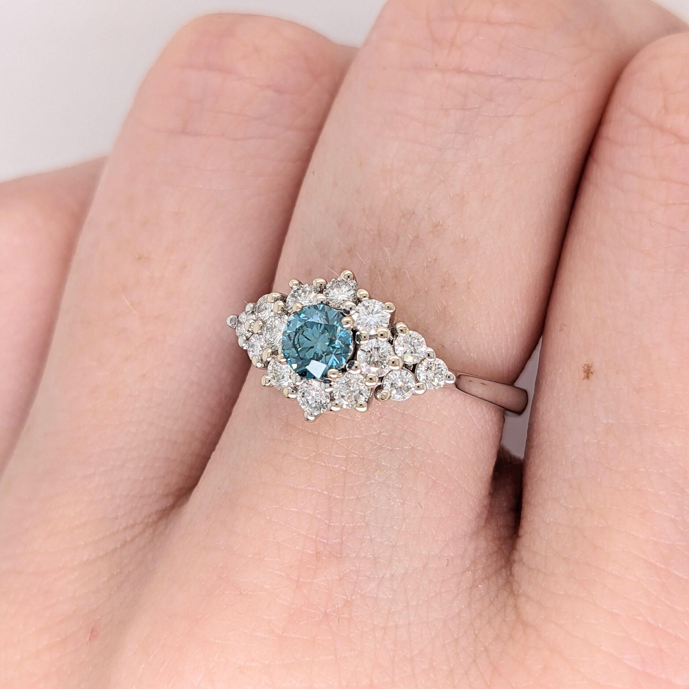 Modern Classic Blue Diamond Ring w Earth Mined Diamonds in Solid 14k Gold Round 4mm For Sale