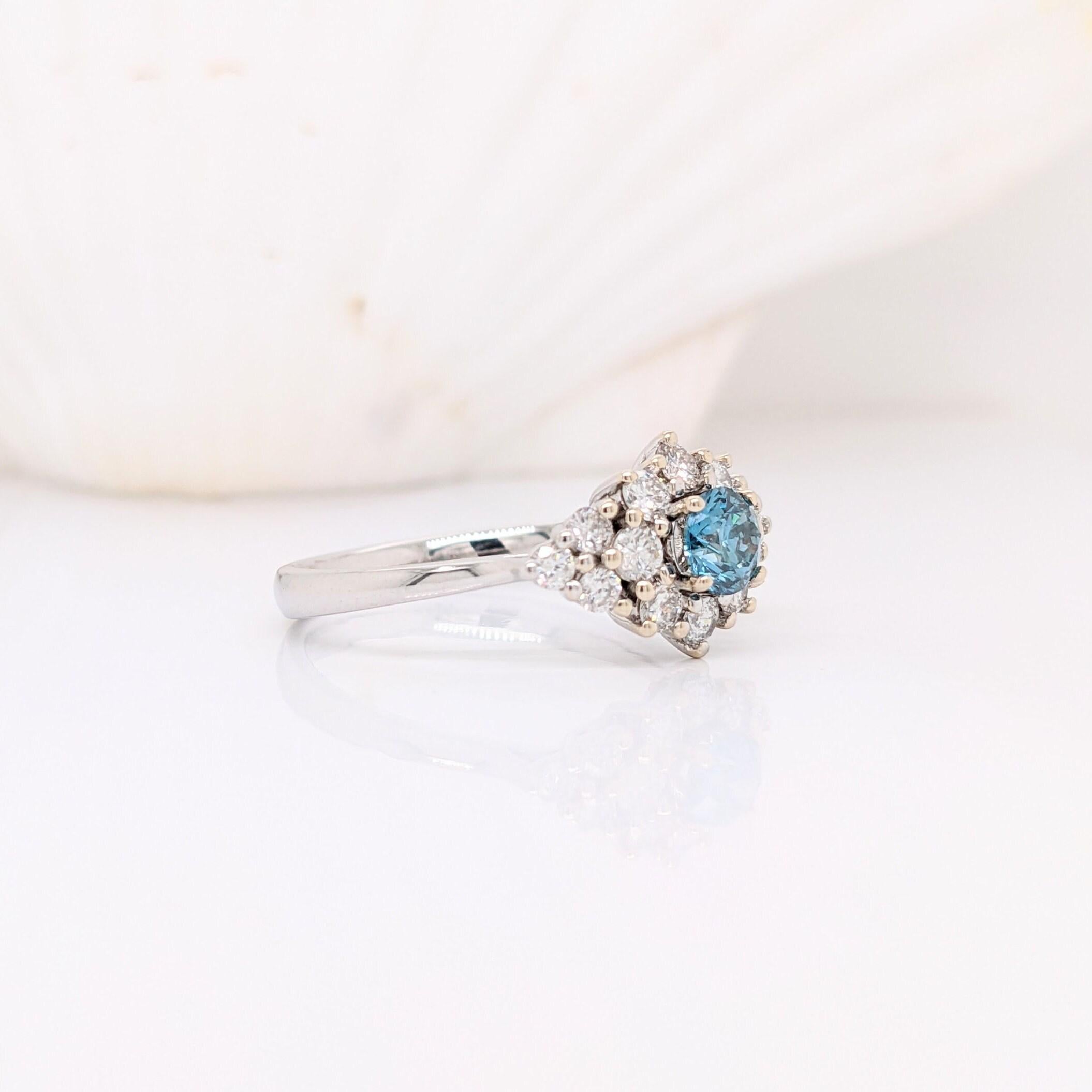 Round Cut Classic Blue Diamond Ring w Earth Mined Diamonds in Solid 14k Gold Round 4mm For Sale