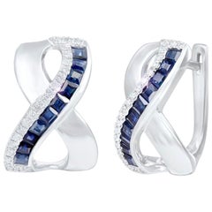 Klassische klassische Ohrringe mit blauem Saphir und Diamant aus Weißgold