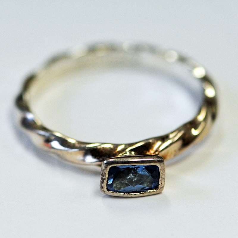 Classic Bluestone Vintage Silvering from Spinning Jewelry, 1970s In Good Condition In Stockholm, SE