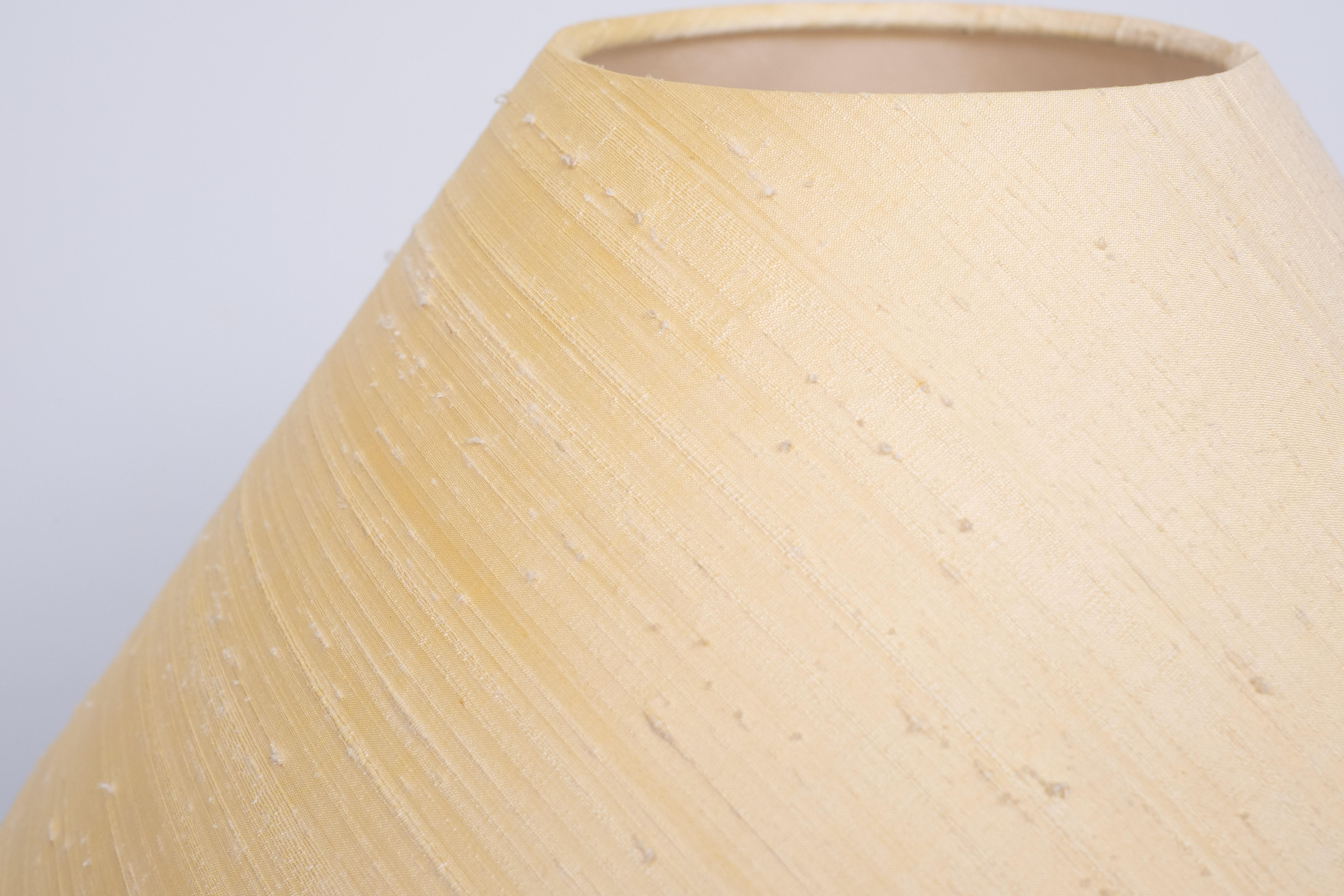 Lampada da terra regolabile in ottone classico anni '70 Germania In condizioni buone in vendita a Den Haag, NL