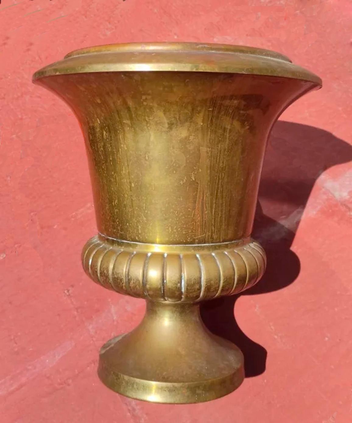 French Classic Brass Cup Planter Vase or Jardiniere Early 20th Century For Sale