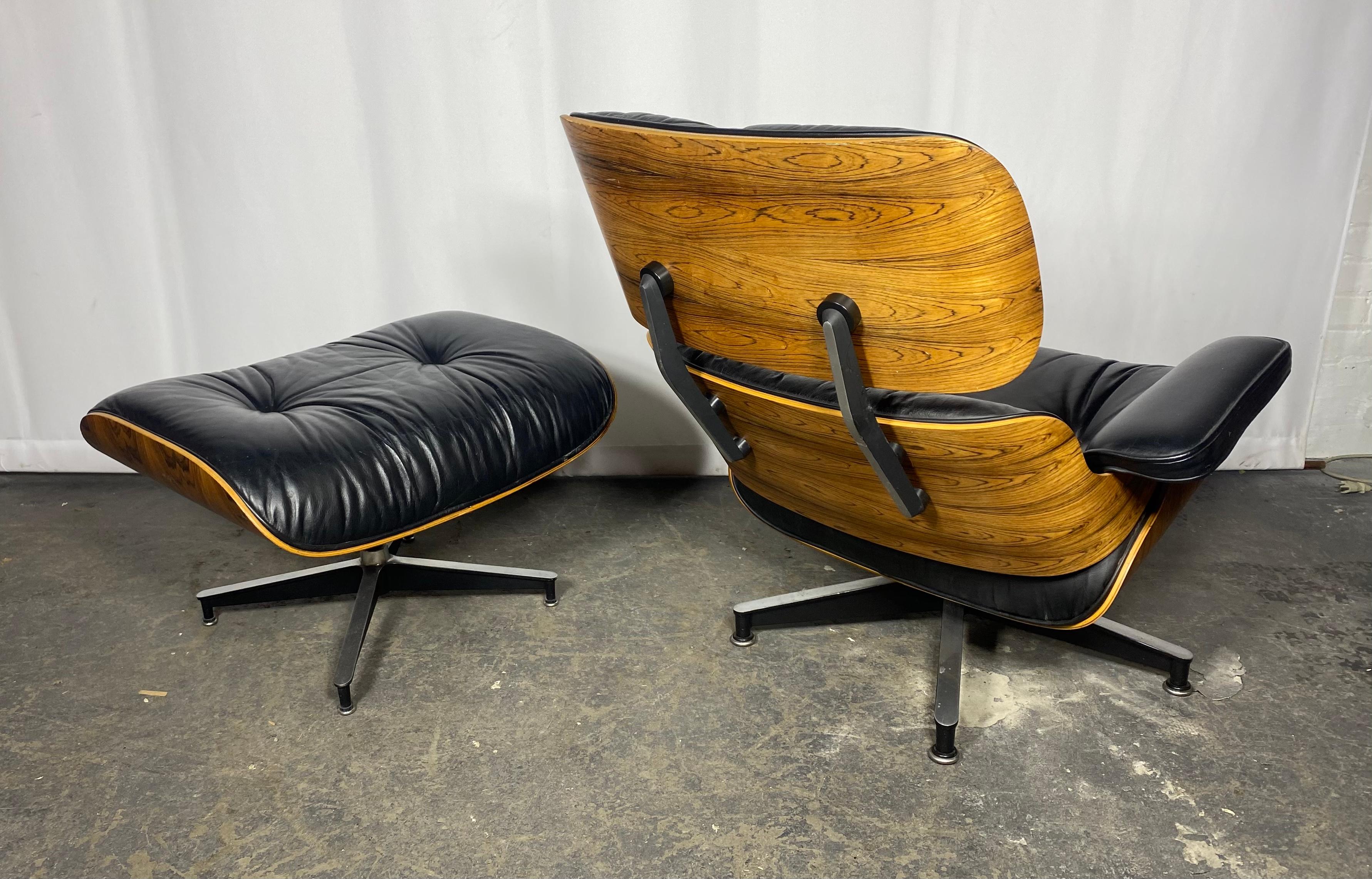 Late 20th Century CLassic Brazilian Rosewood and Leather Eames Lounge Chair & Ott Herman Miller For Sale