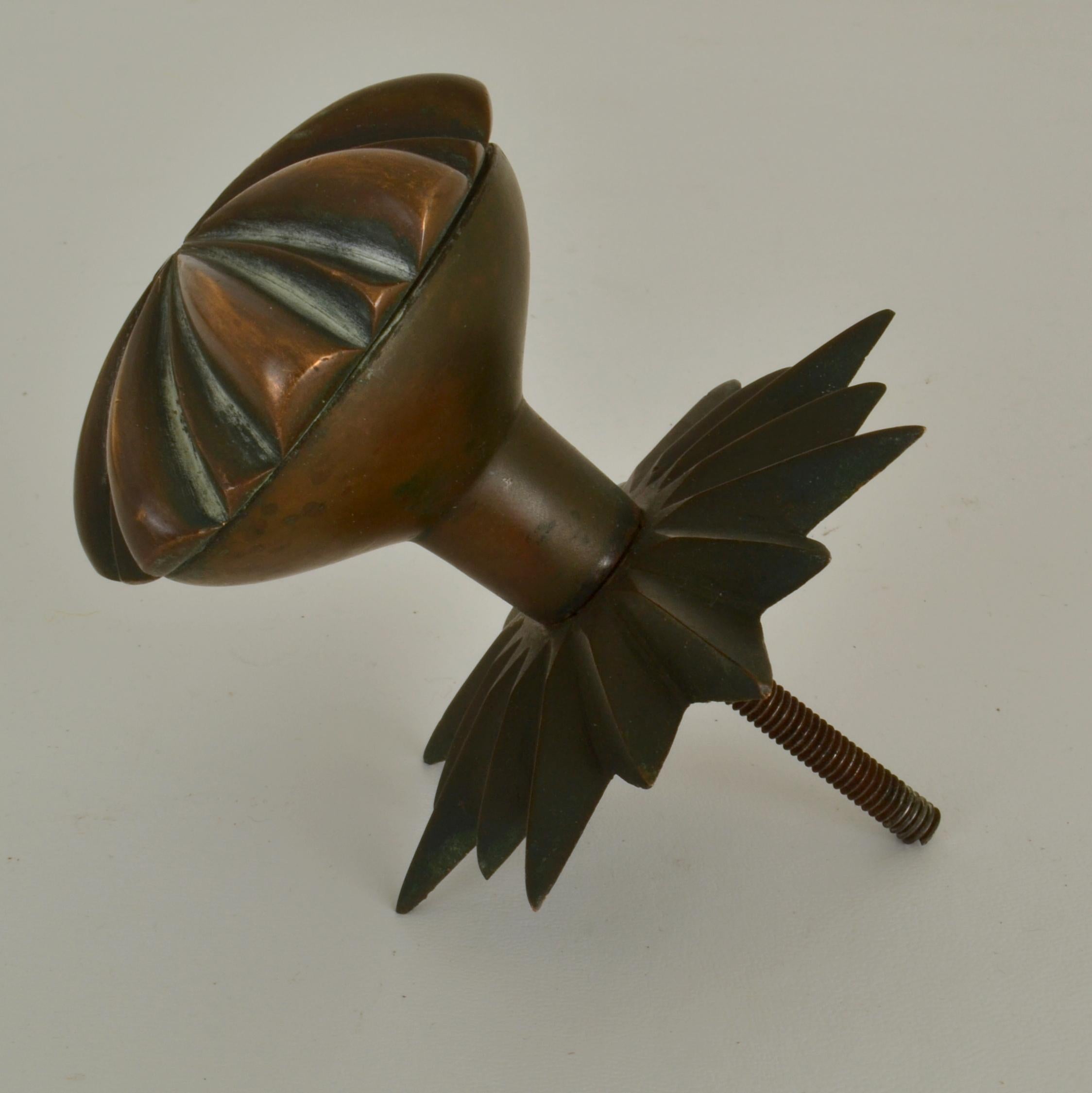 Classic Architectural Bronze Push and Pull Door Knob In Excellent Condition For Sale In London, GB