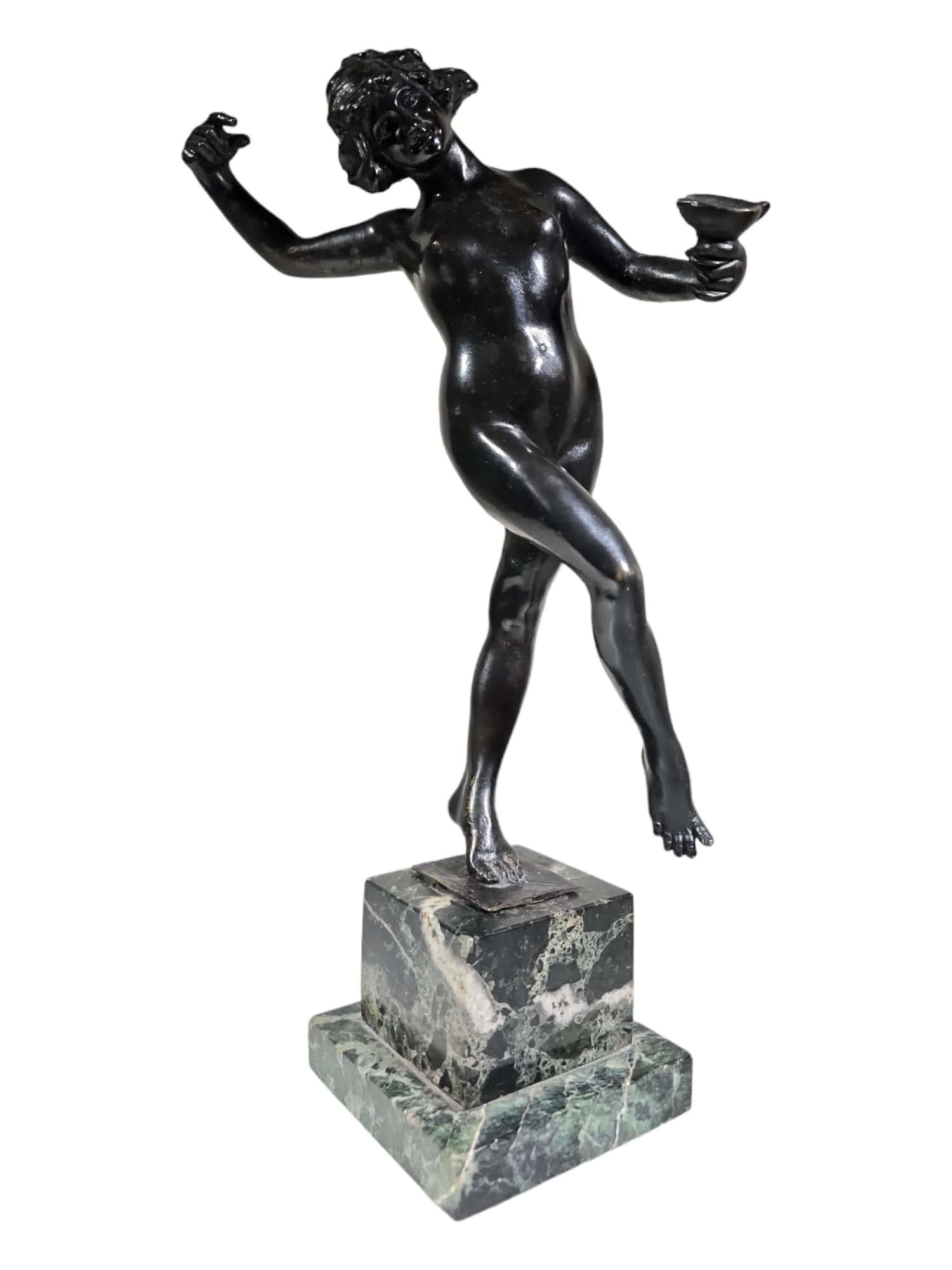 Classic Bronze Sculpture by Luigi de Luca - Maiden of Ancient Greece For Sale 7