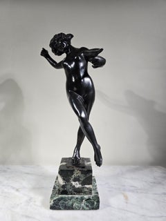Classic Bronze Sculpture by Luigi de Luca - Maiden of Ancient Greece
