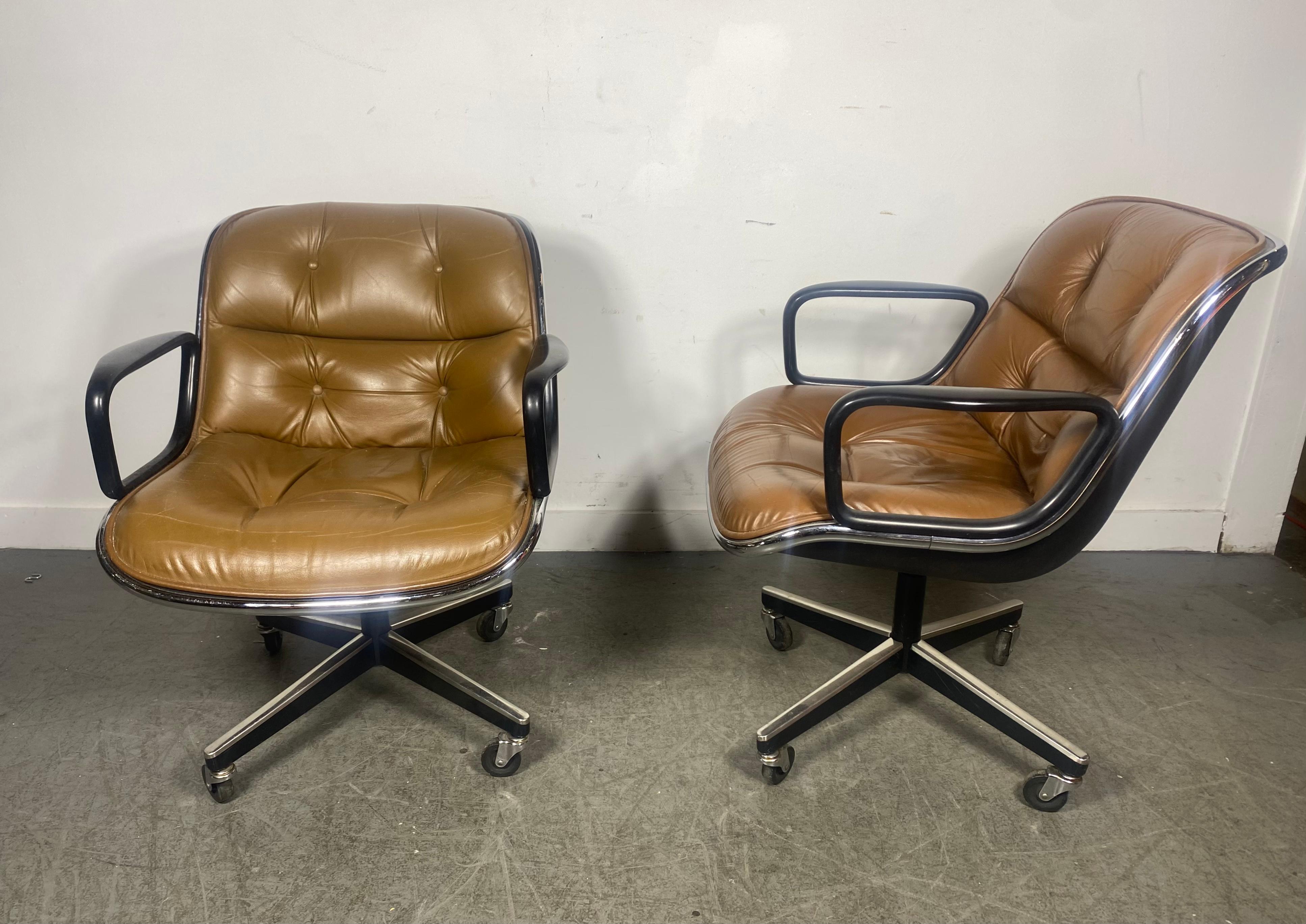 Classic Brown Leather & Chrome Pollock Chairs manufactured by Knoll , 1980s  In Good Condition For Sale In Buffalo, NY