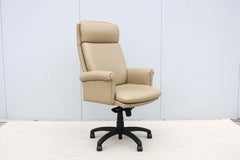 Classic Cabot Wrenn Caesar High Back Regency Taupe Leather Swivel Desk Chair