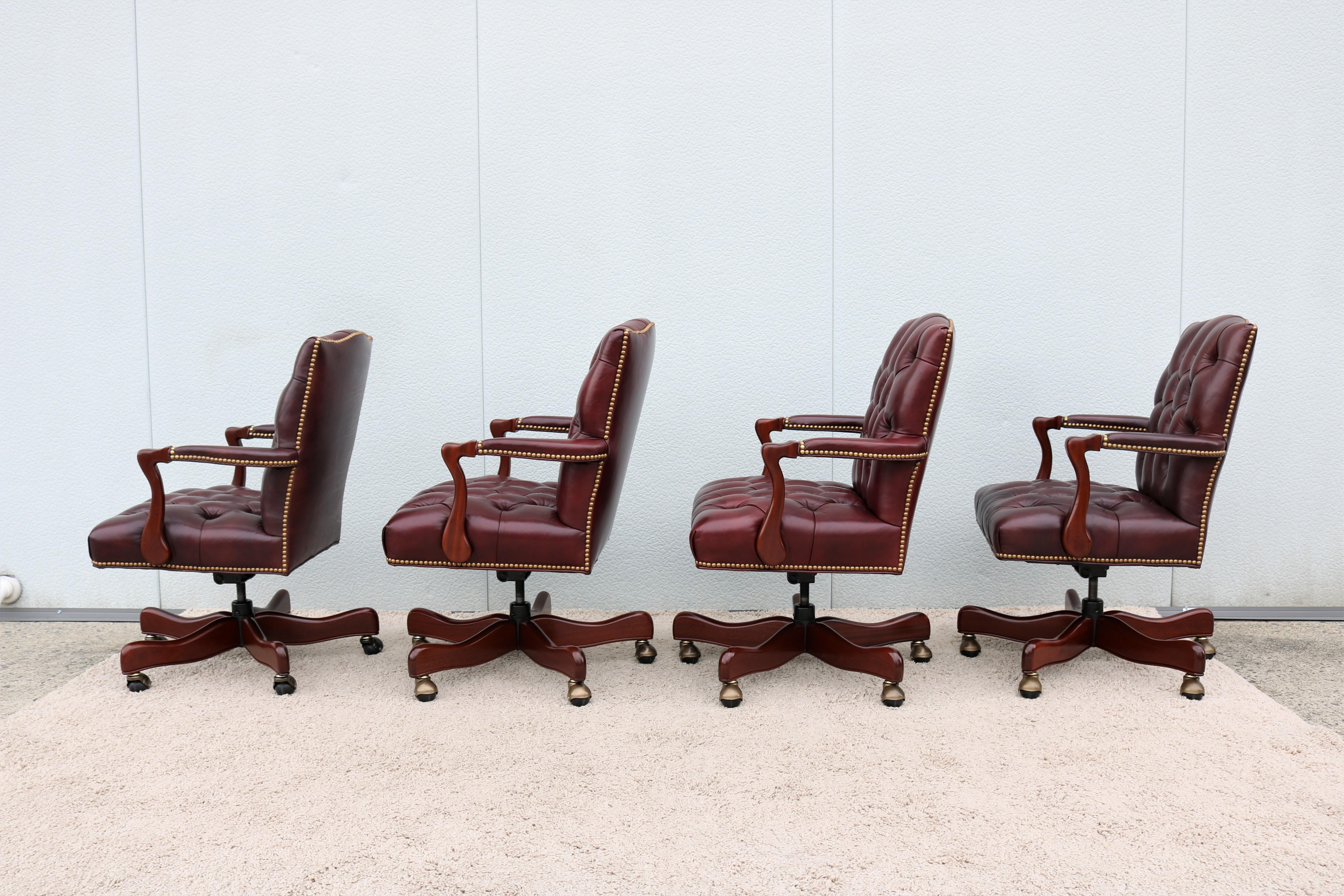 Classic Cabot Wrenn Graham Tufted Burgundy Leather Executive Swivel Desk Chair For Sale 3
