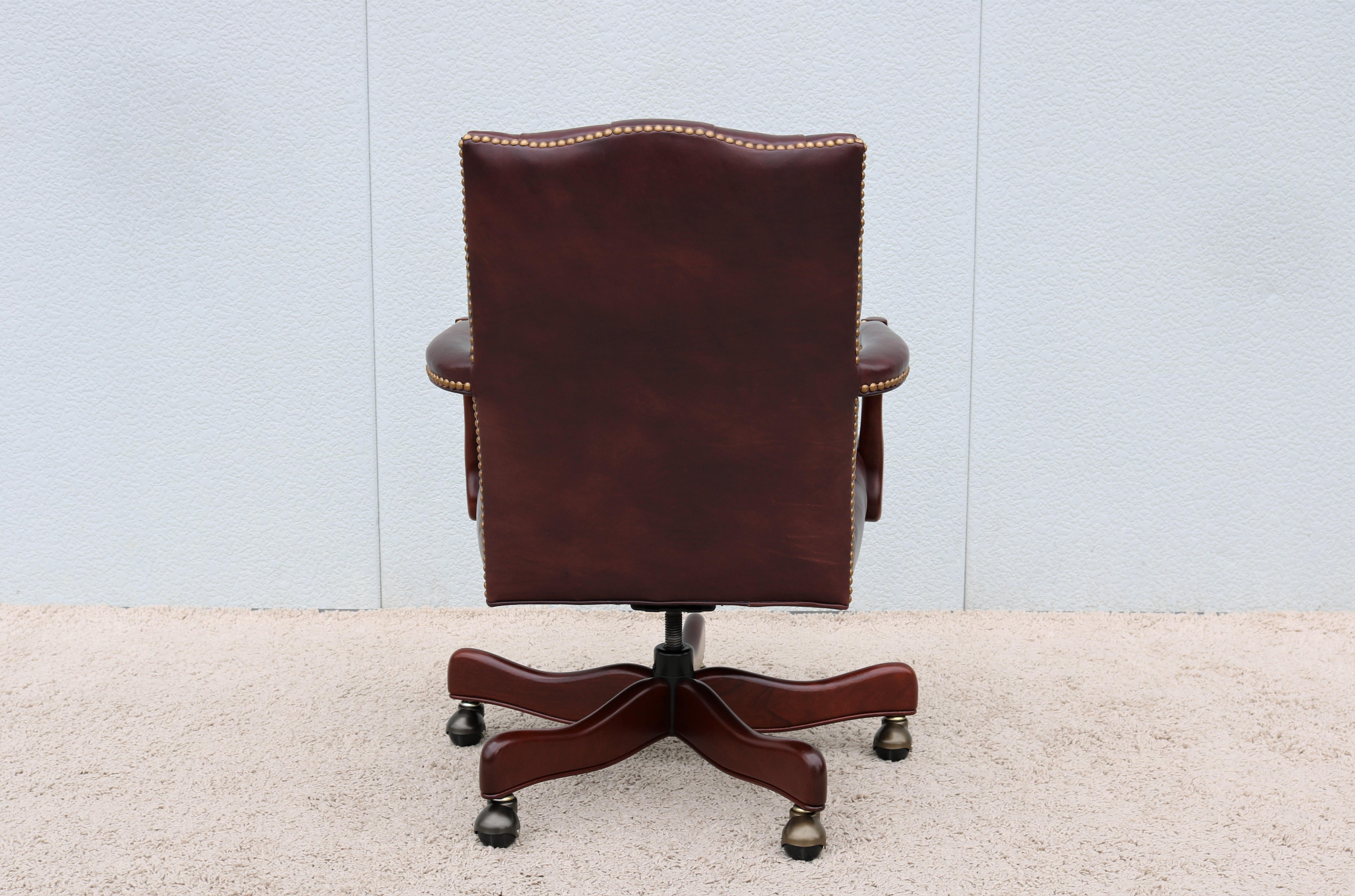 Chesterfield Classic Cabot Wrenn Graham Tufted Burgundy Leather Executive Swivel Desk Chair For Sale
