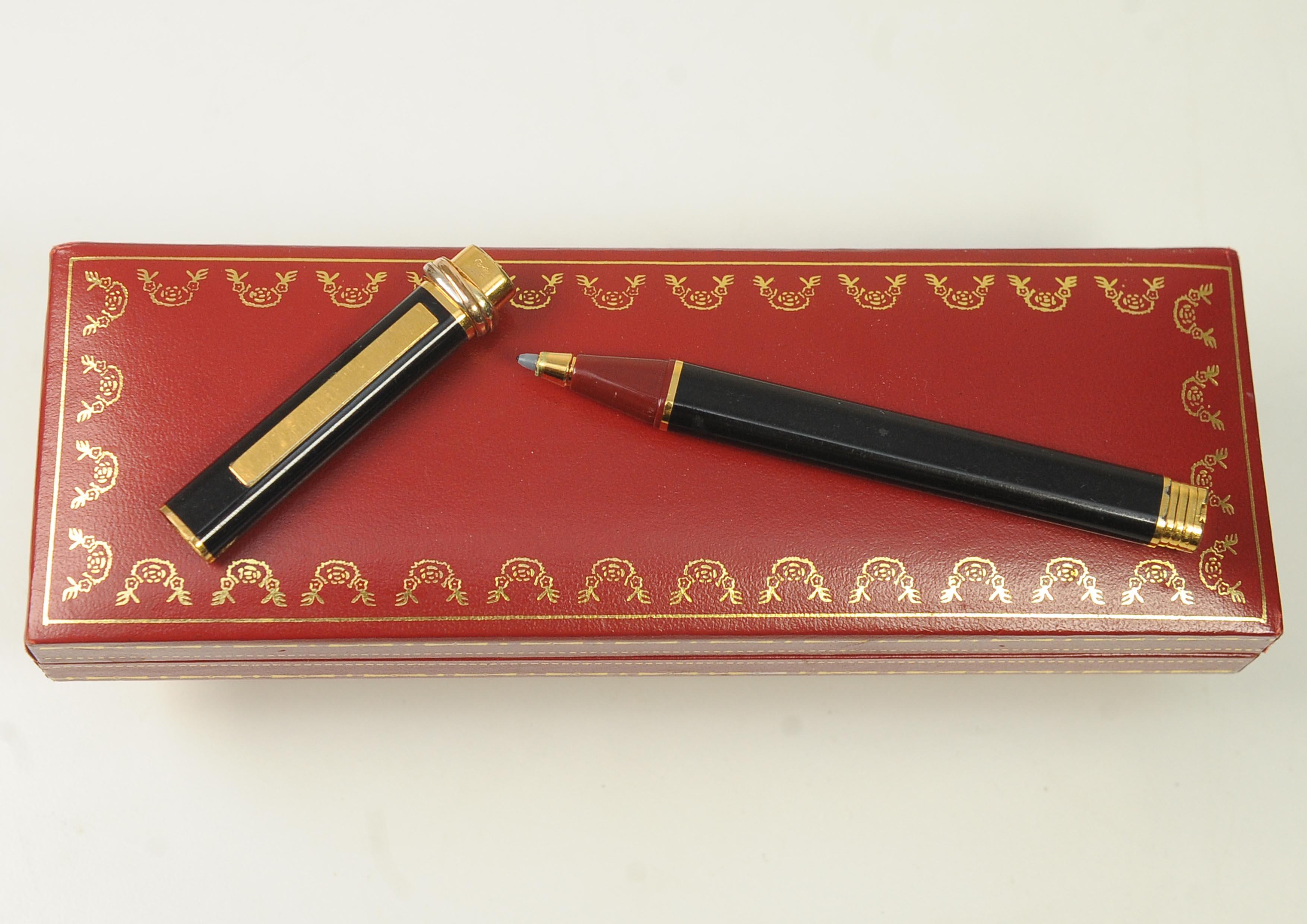 French Classic Cartier 18ct Gold Plated Black Vendome Trinity Rollerball Pen & Box For Sale