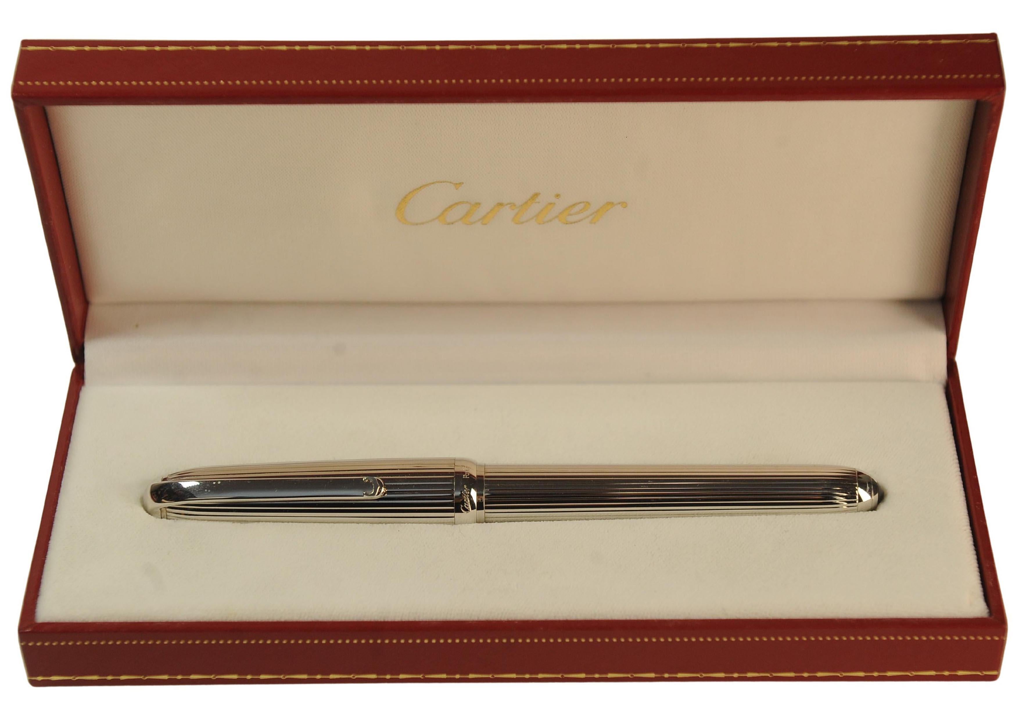 Classic Cartier 18ct Gold Nib Stylo Plume 'M' Füllfederhalter Box mit Garantie (Französisch) im Angebot