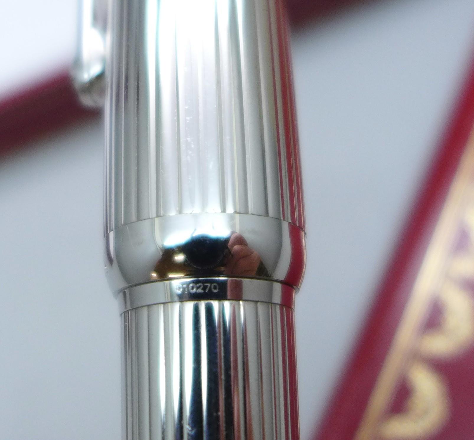 Classic Cartier 18ct Gold Nib Stylo Plume 'M' Füllfederhalter Box mit Garantie im Angebot 1