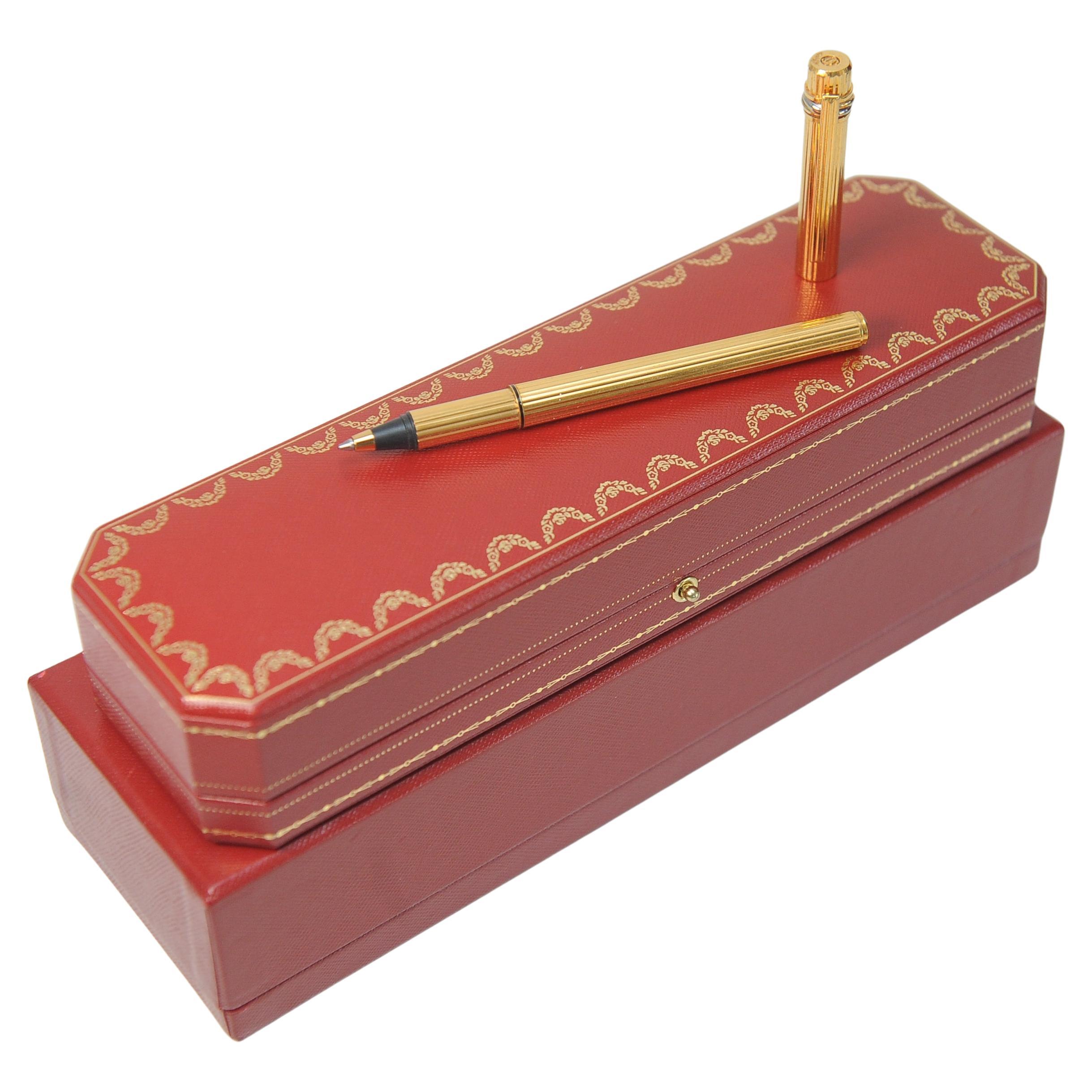 Classic Cartier 18ct Gold Plated Ribbed Trinity Rollerball Pen & Cartier Box For Sale 5