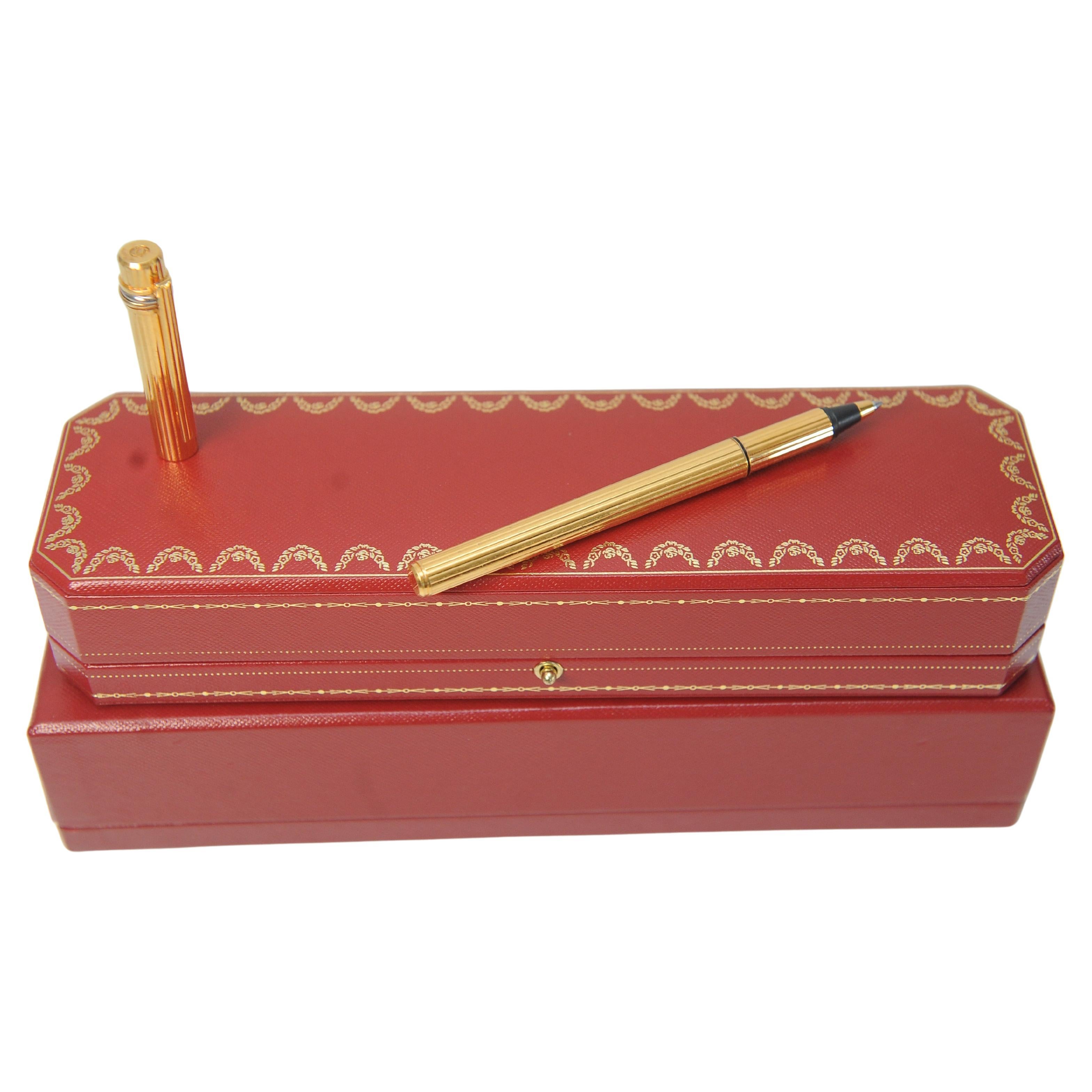Classic Cartier 18ct Gold Plated Ribbed Trinity Rollerball Pen & Cartier Box For Sale 4