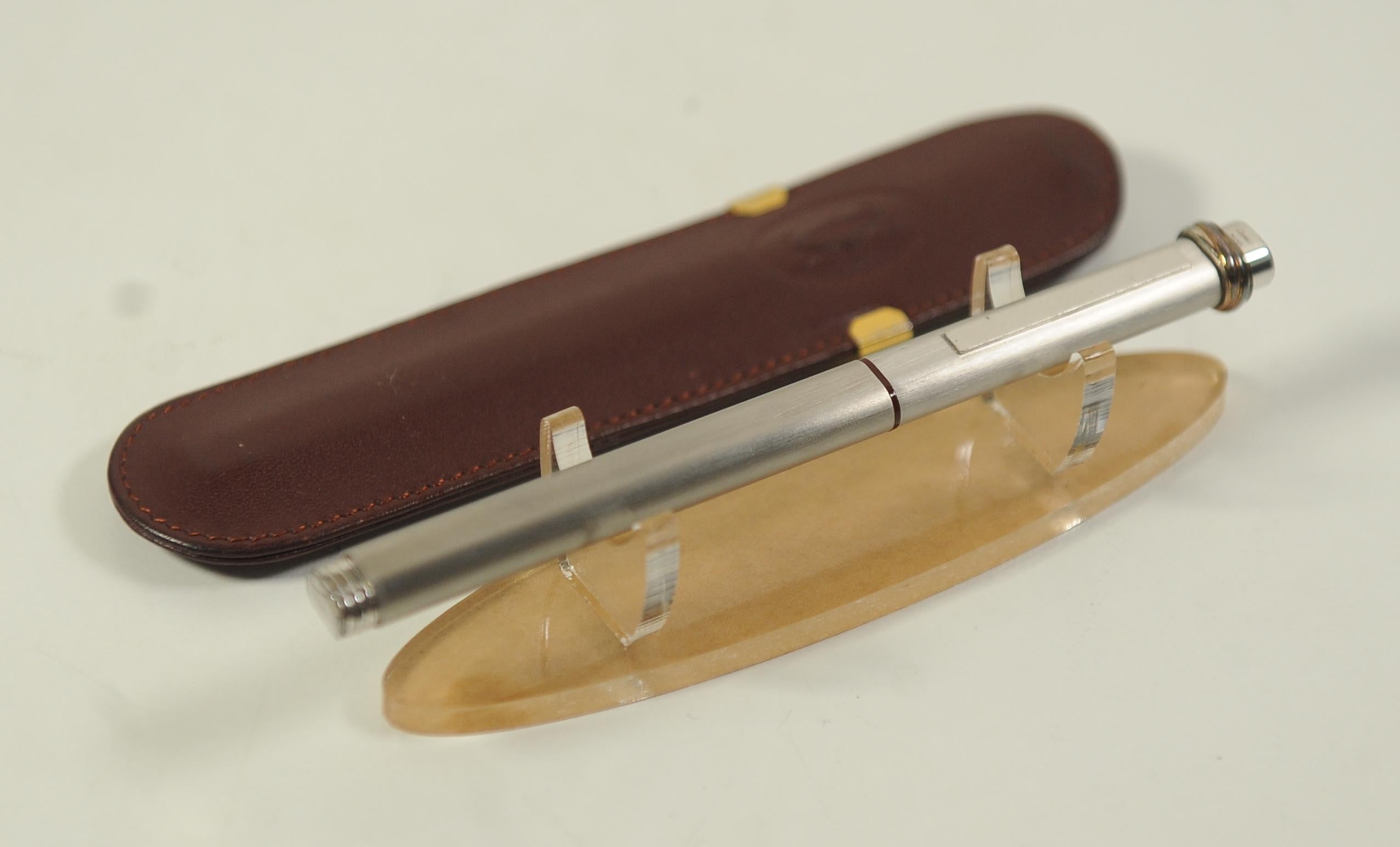 Cartier 18ct Gold Plate Nib Vendome Trinity Brushed Ballpoint Pen, Leather Case For Sale 4