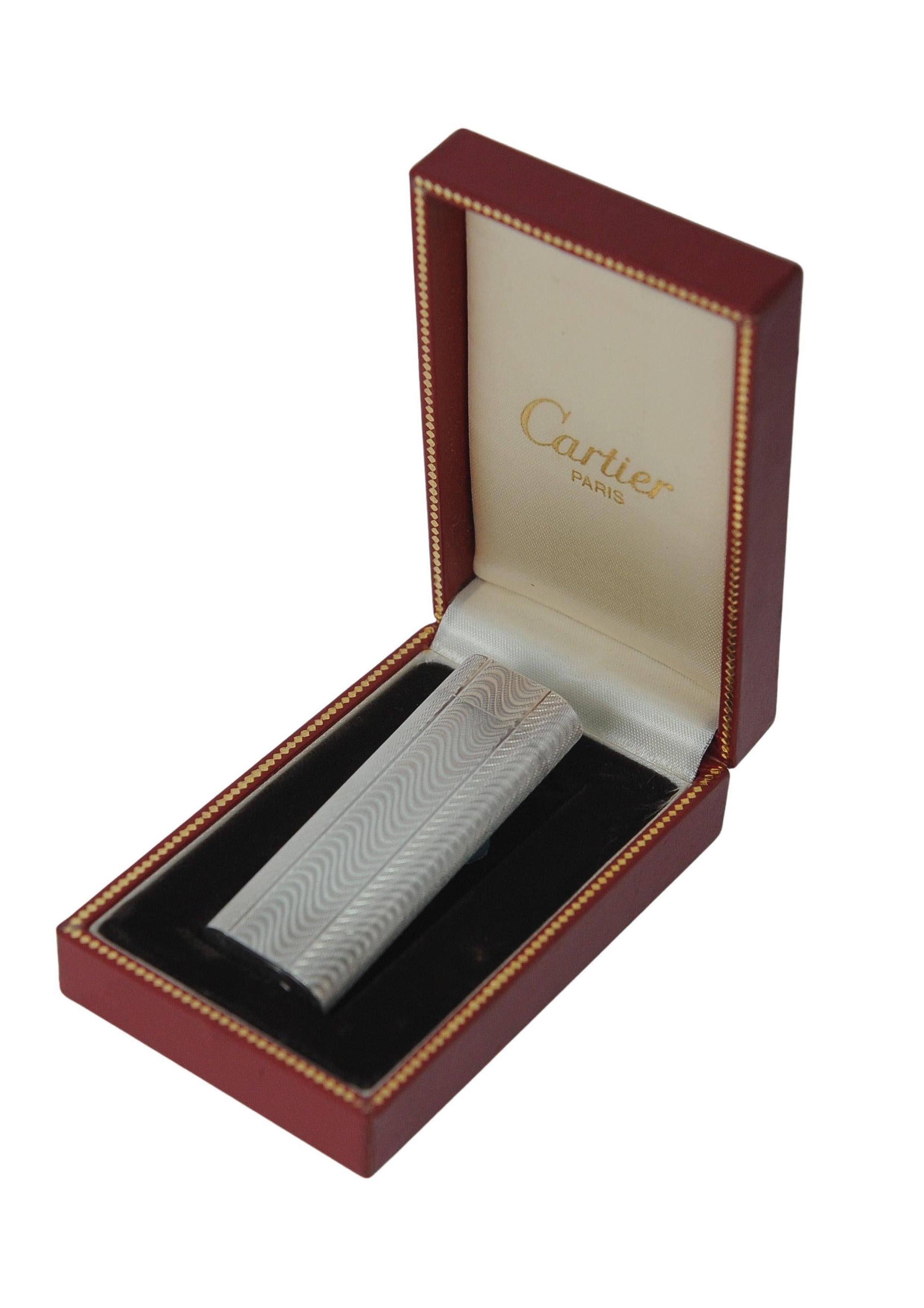 Metallo Classic Cartier Silver Plated Cigarette Lighter With Cartier Box And Papers in vendita