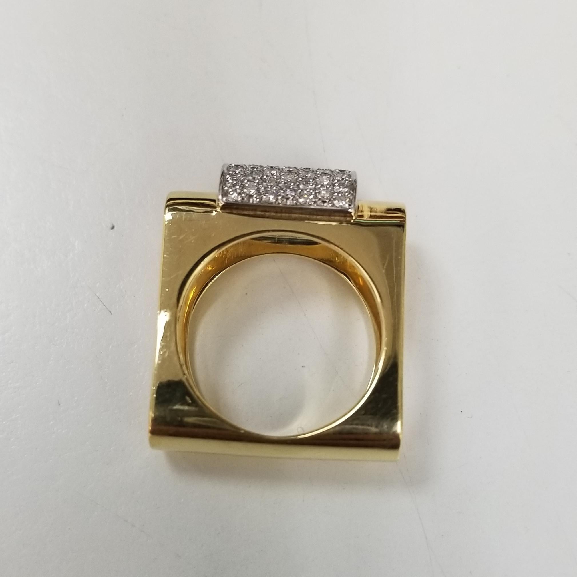 Classic Casa Gi. 18 Karat Yellow Gold and Diamond Unique Open Design Ring In Excellent Condition For Sale In Los Angeles, CA
