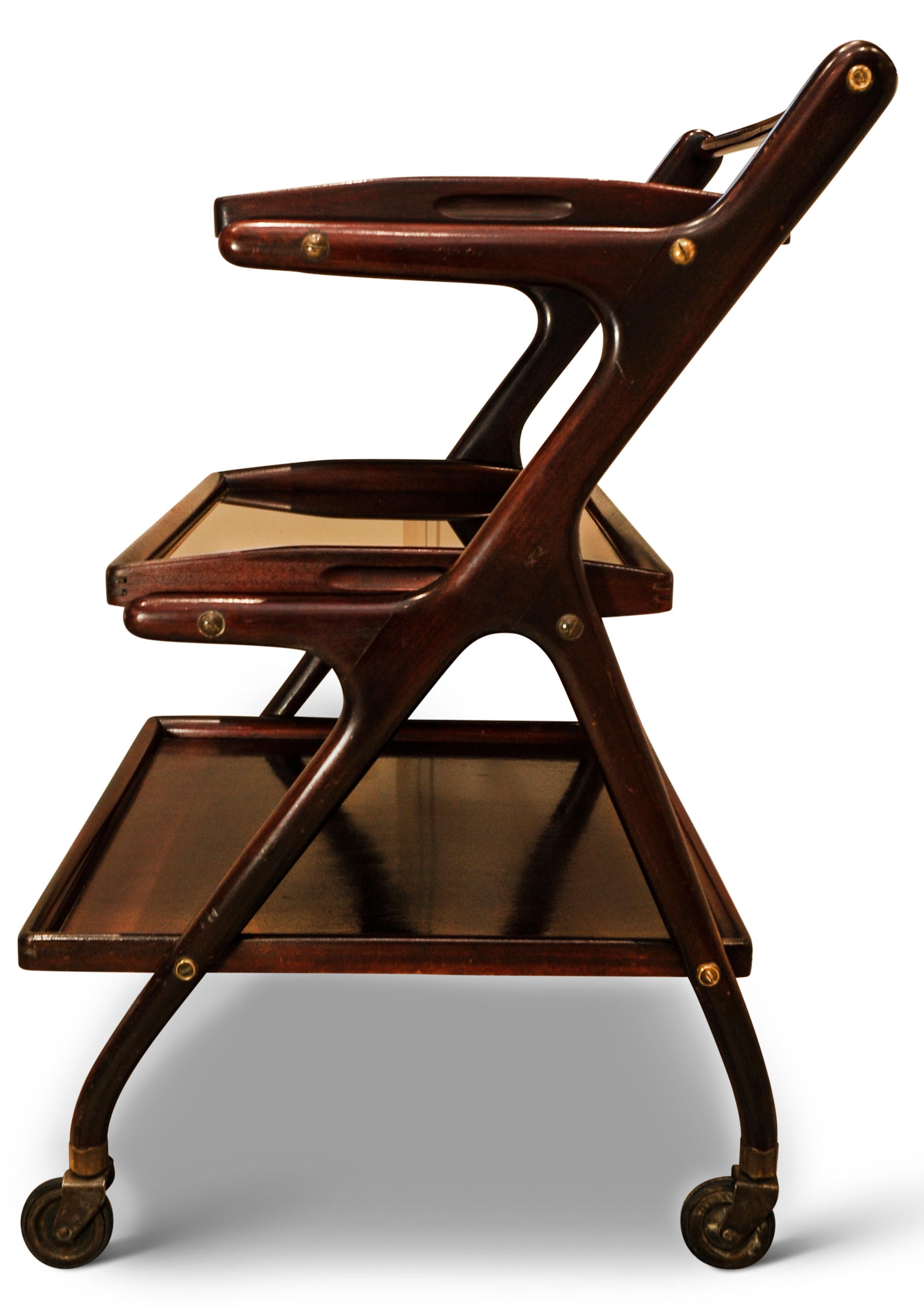 20th Century Classic Cesare Lacca 1950s Italian Modernist Drinks Trolley with Removable Trays For Sale