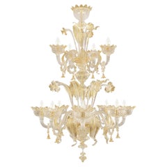 Lampadario classico a 12 bracci in vetro di Murano chiaro e oro di Multiforme