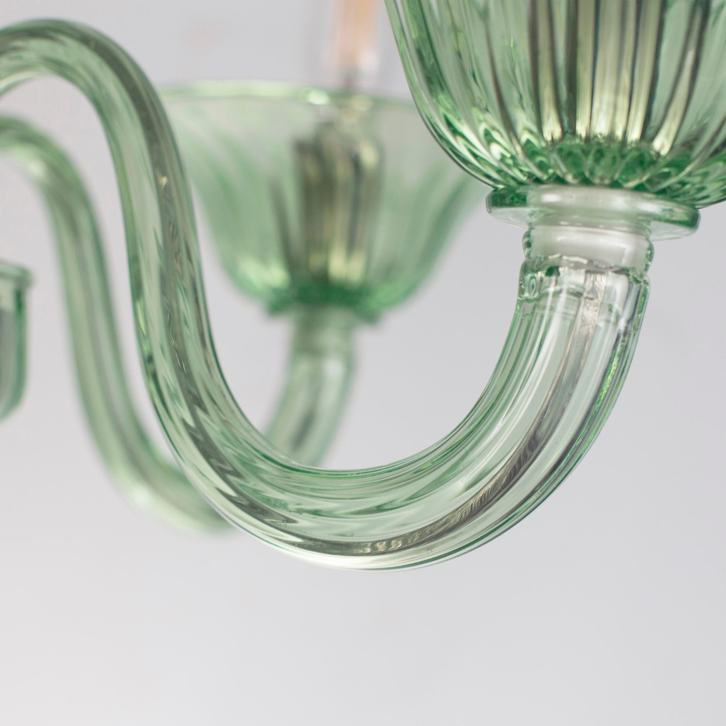 Contemporary Classic Chandelier, 5 Arms Green Murano Glass Simplicissimus by Multiforme For Sale