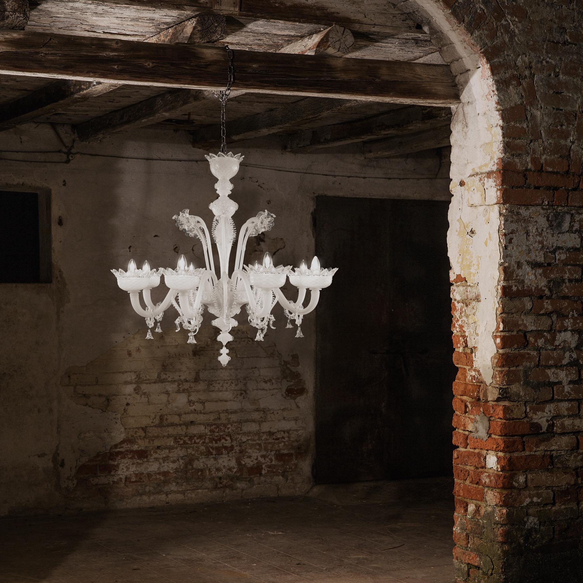Classic Chandelier 5 Arms White Silk-amber Murano Glass by Multiforme in stock For Sale 1