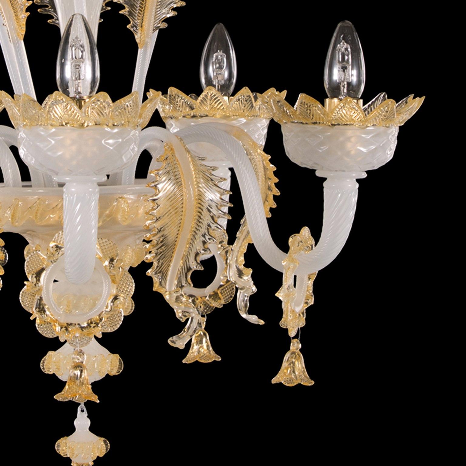 Classic Chandelier 5 Arms White Silk-amber Murano Glass by Multiforme in stock In New Condition For Sale In Trebaseleghe, IT